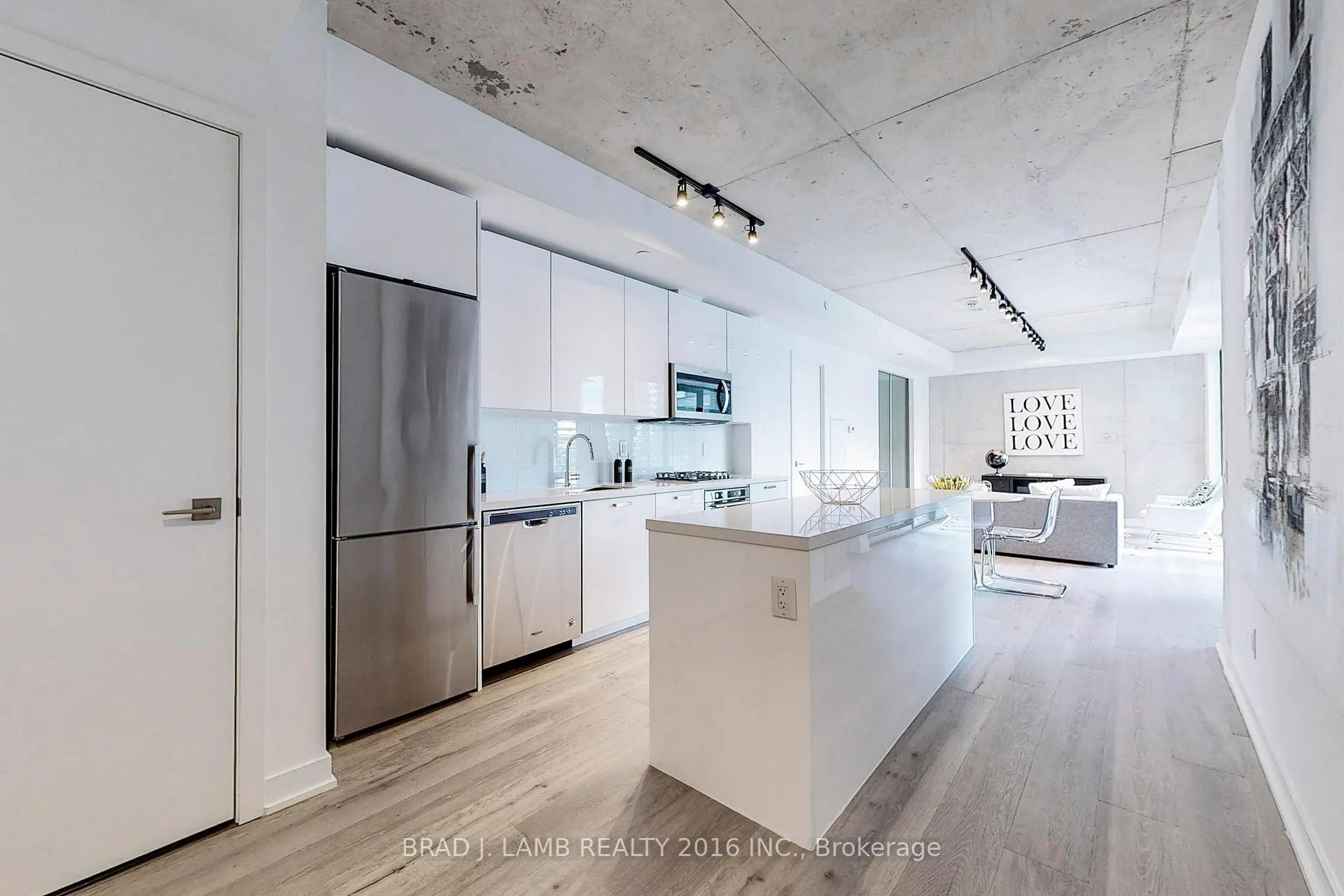 Photo 9 of Unit 609, 55 Ontario Street, Toronto, Moss Park — HOMEH