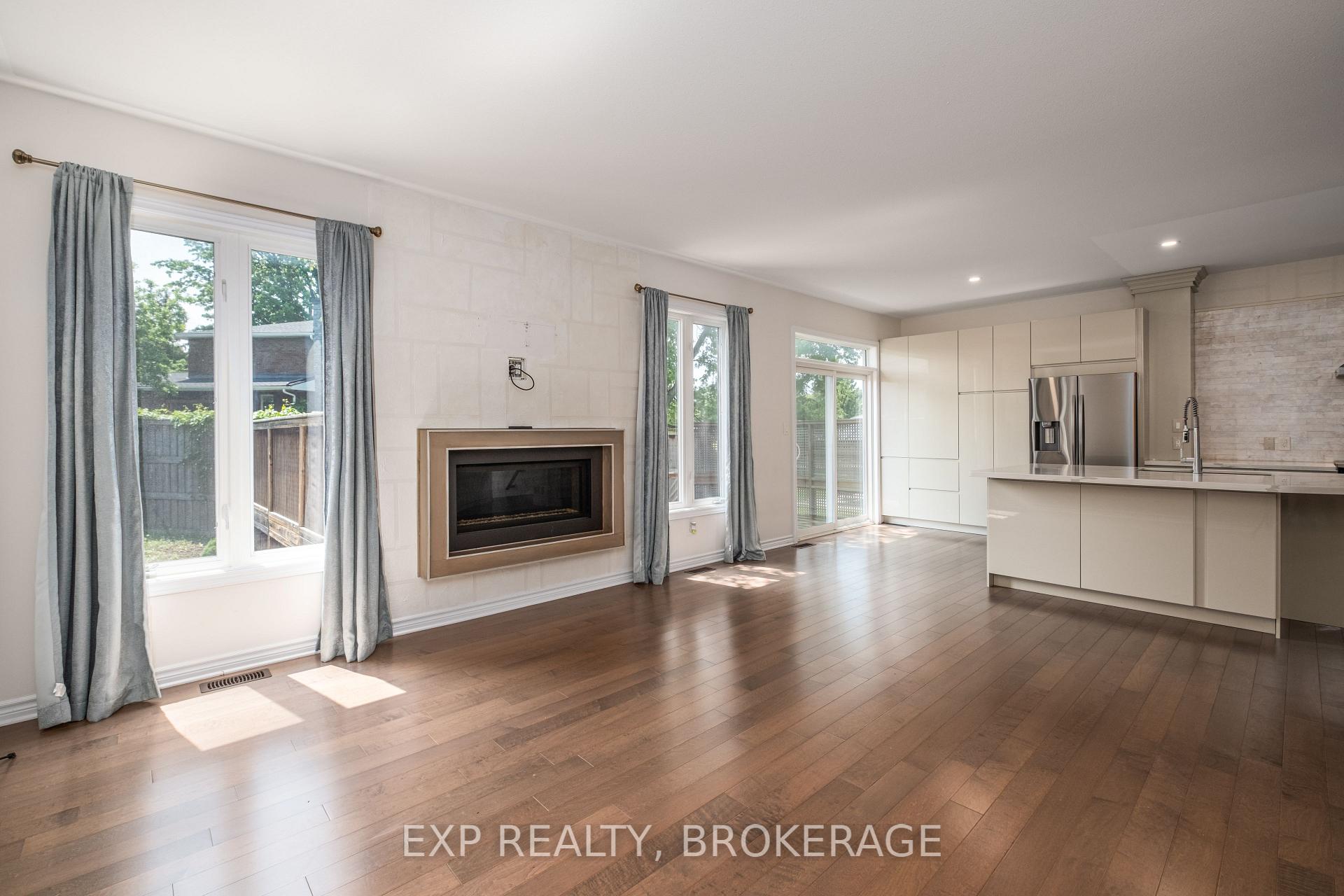 Photo 10 of 217 Clipper Court, Kingston, Kingston East (Incl Barret Crt) — HOMEH