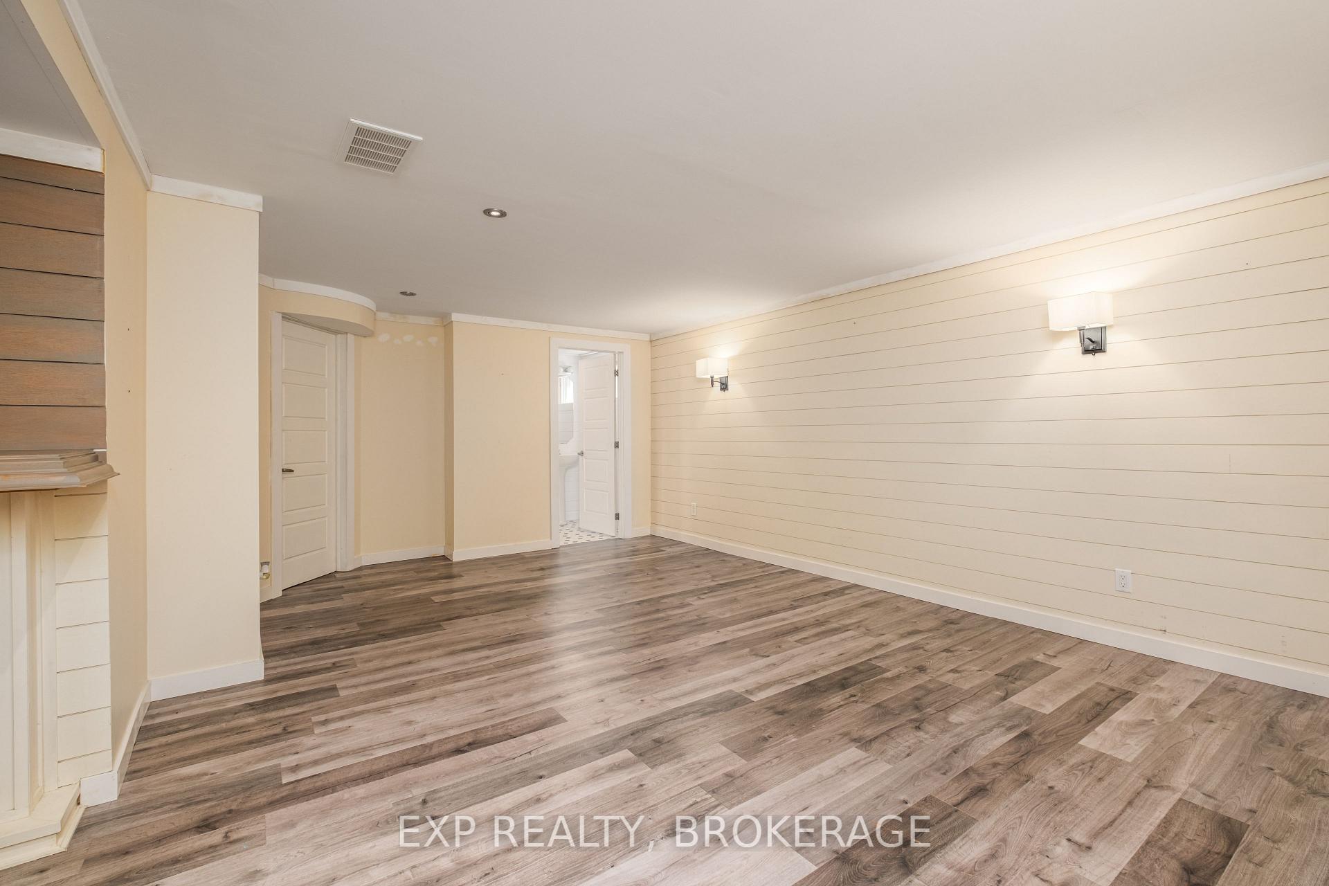 Photo 27 of 217 Clipper Court, Kingston, Kingston East (Incl Barret Crt) — HOMEH