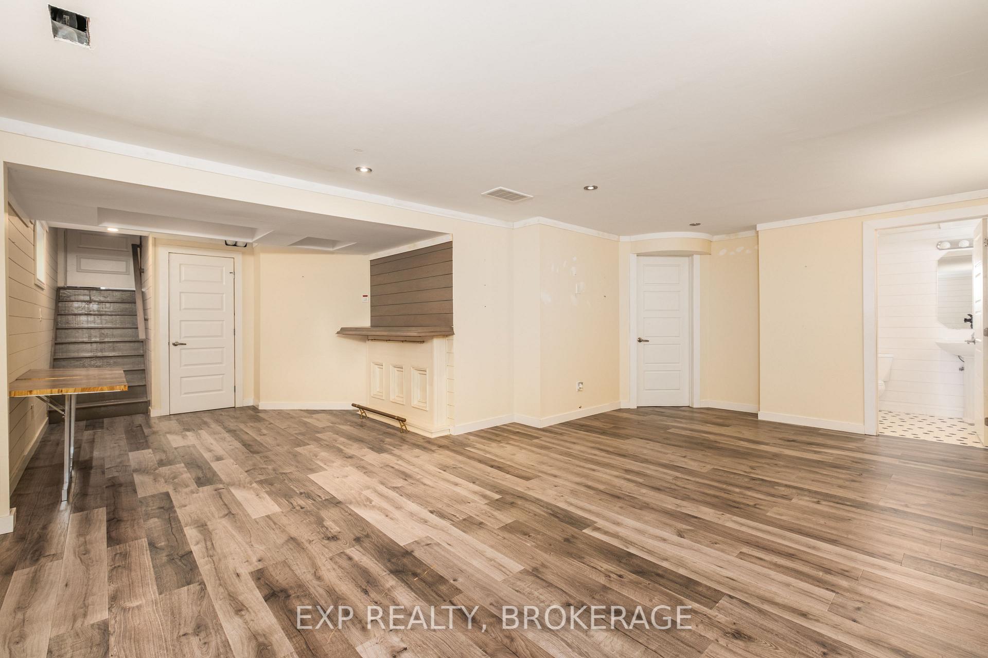 Photo 28 of 217 Clipper Court, Kingston, Kingston East (Incl Barret Crt) — HOMEH