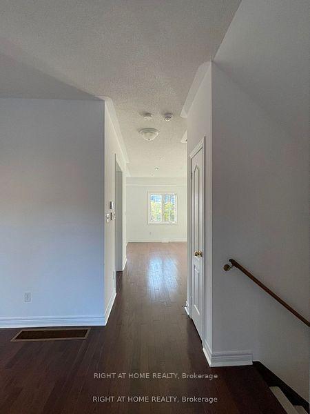 Photo 11 of 1505 Spinnaker Mews, Pickering, Duffin Heights — HOMEH