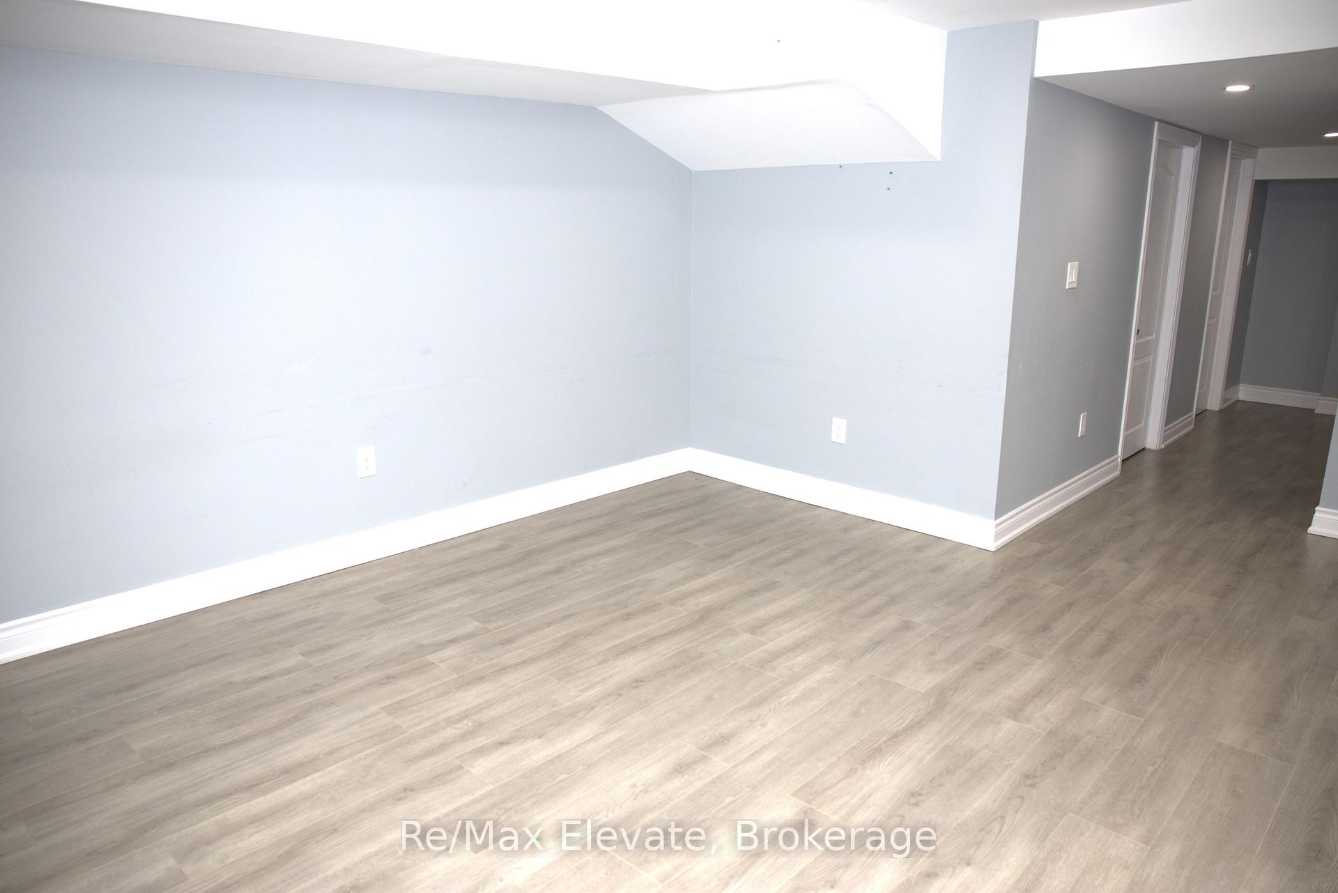 Photo 6 of 508 Summerpark Crescent, Pickering, Amberlea — HOMEH