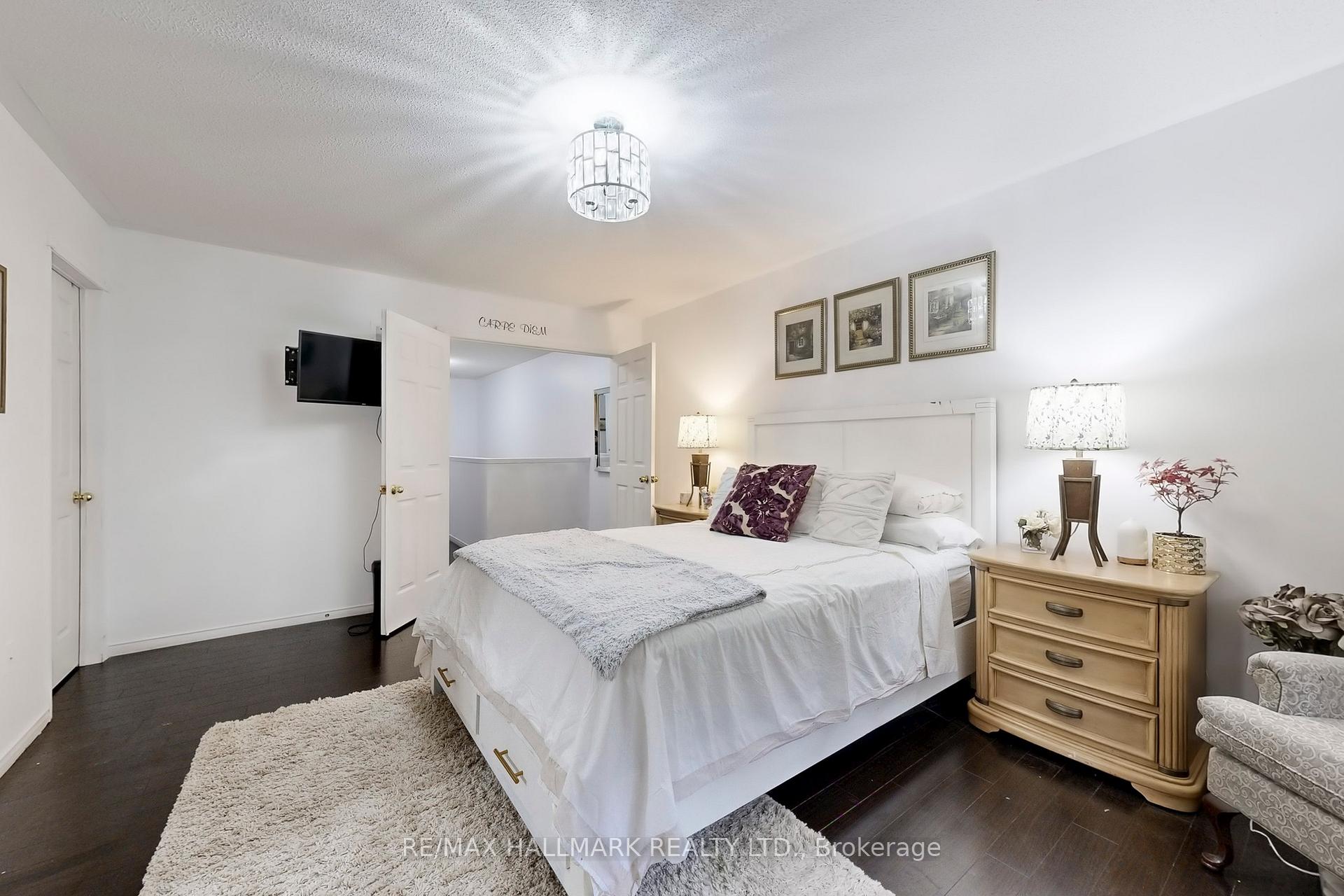 Photo 3 of 386 Strouds Lane, Pickering, Highbush — HOMEH