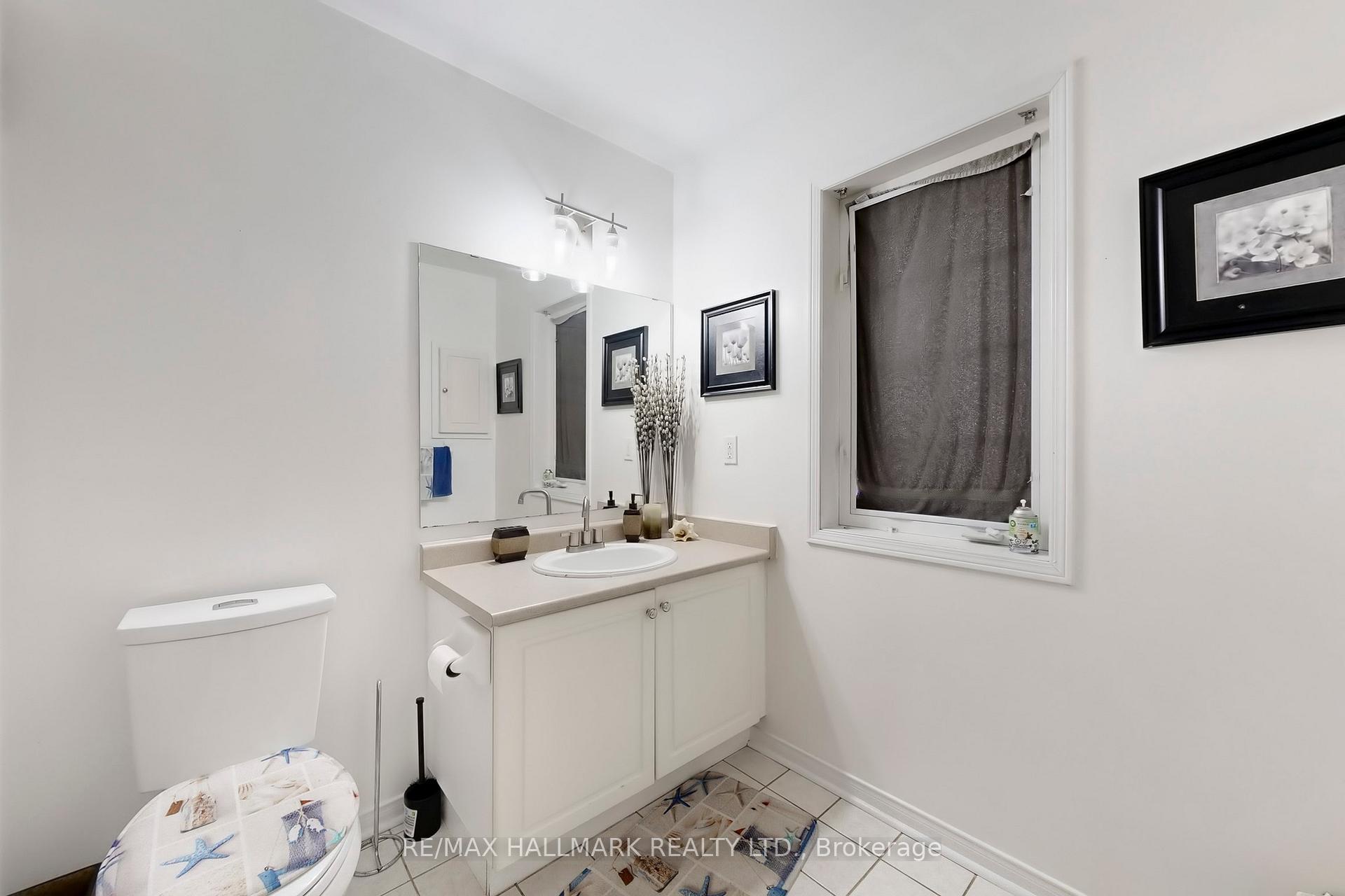 Photo 11 of 386 Strouds Lane, Pickering, Highbush — HOMEH