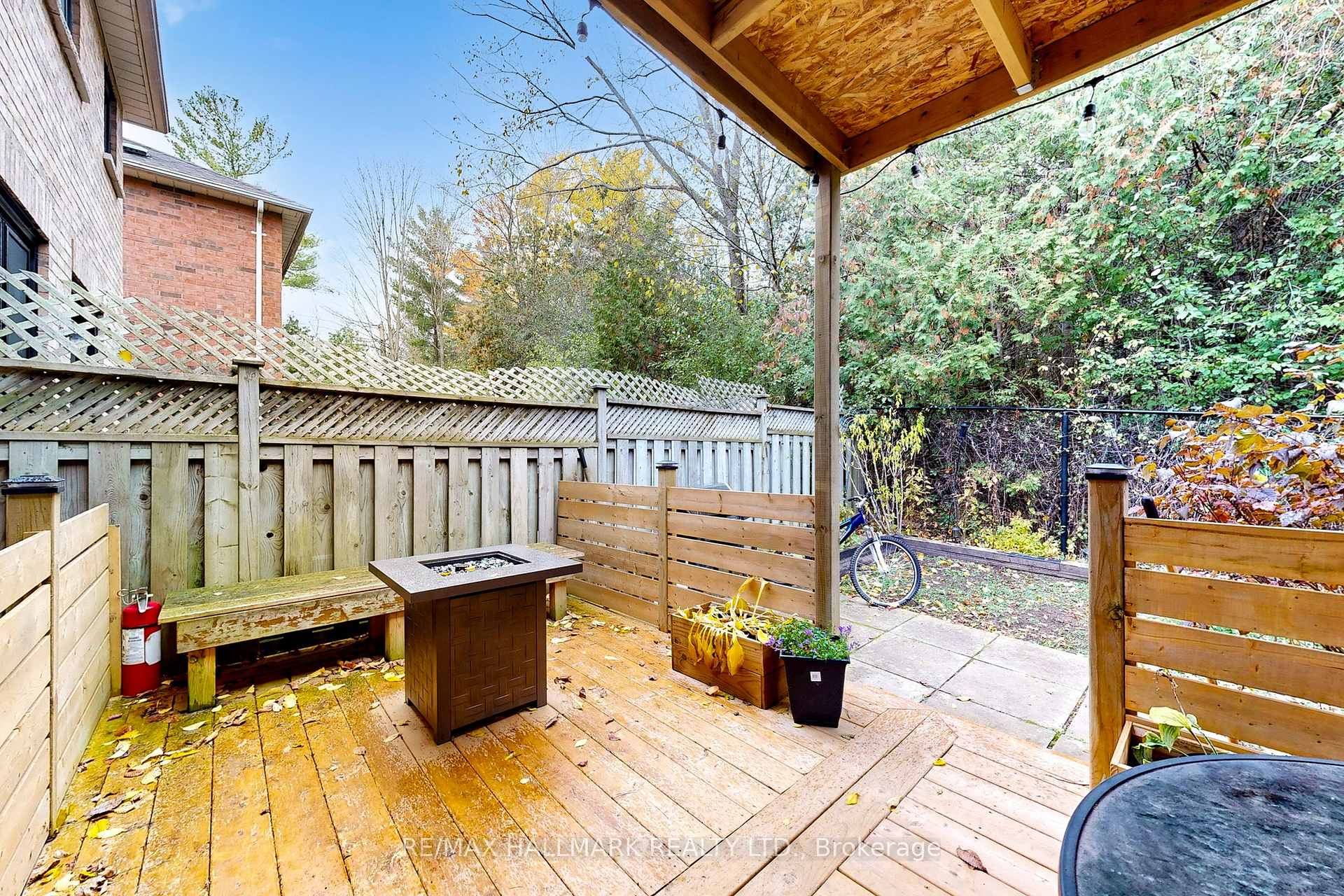 Photo 18 of 386 Strouds Lane, Pickering, Highbush — HOMEH