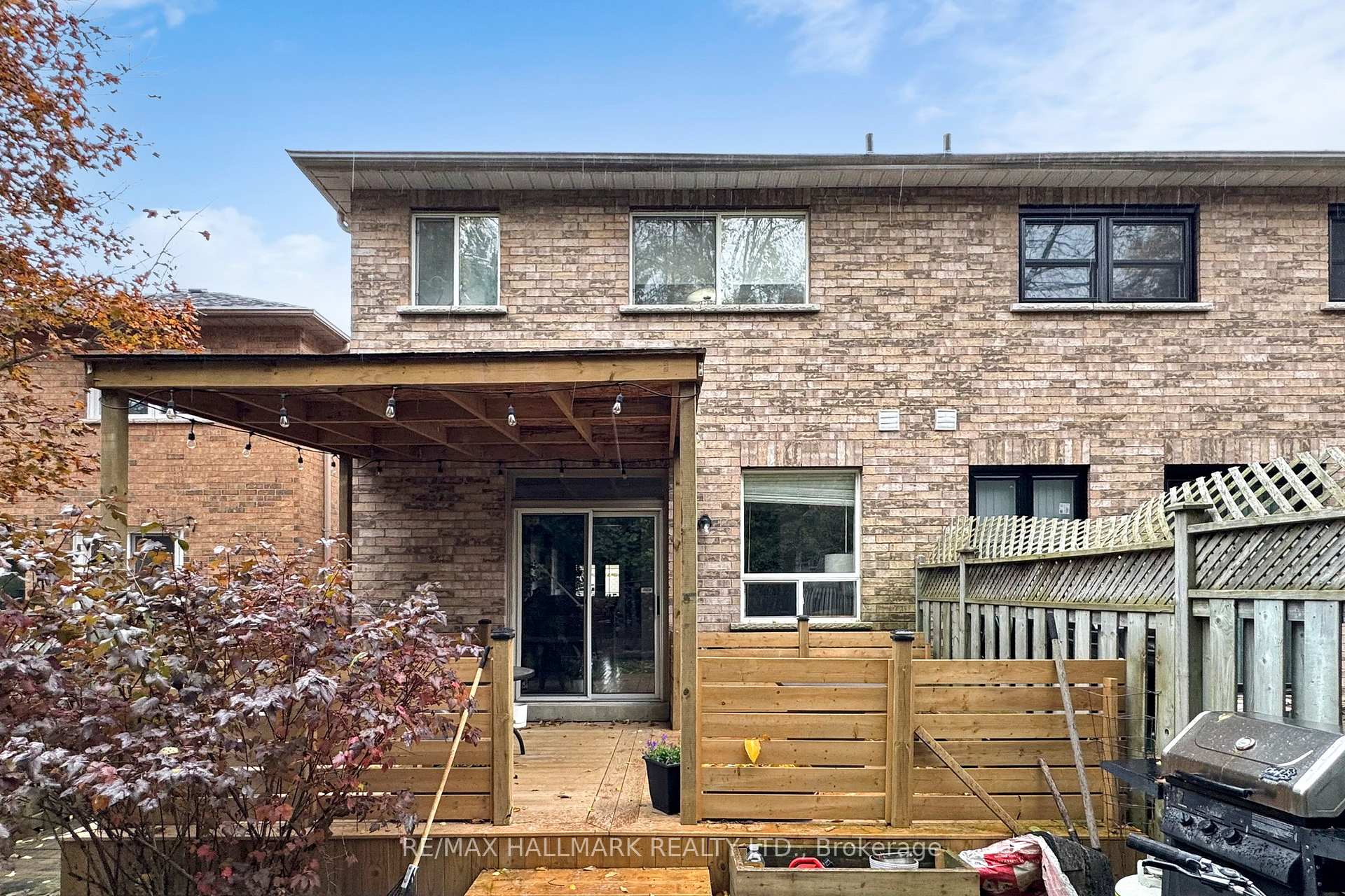 Photo 21 of 386 Strouds Lane, Pickering, Highbush — HOMEH