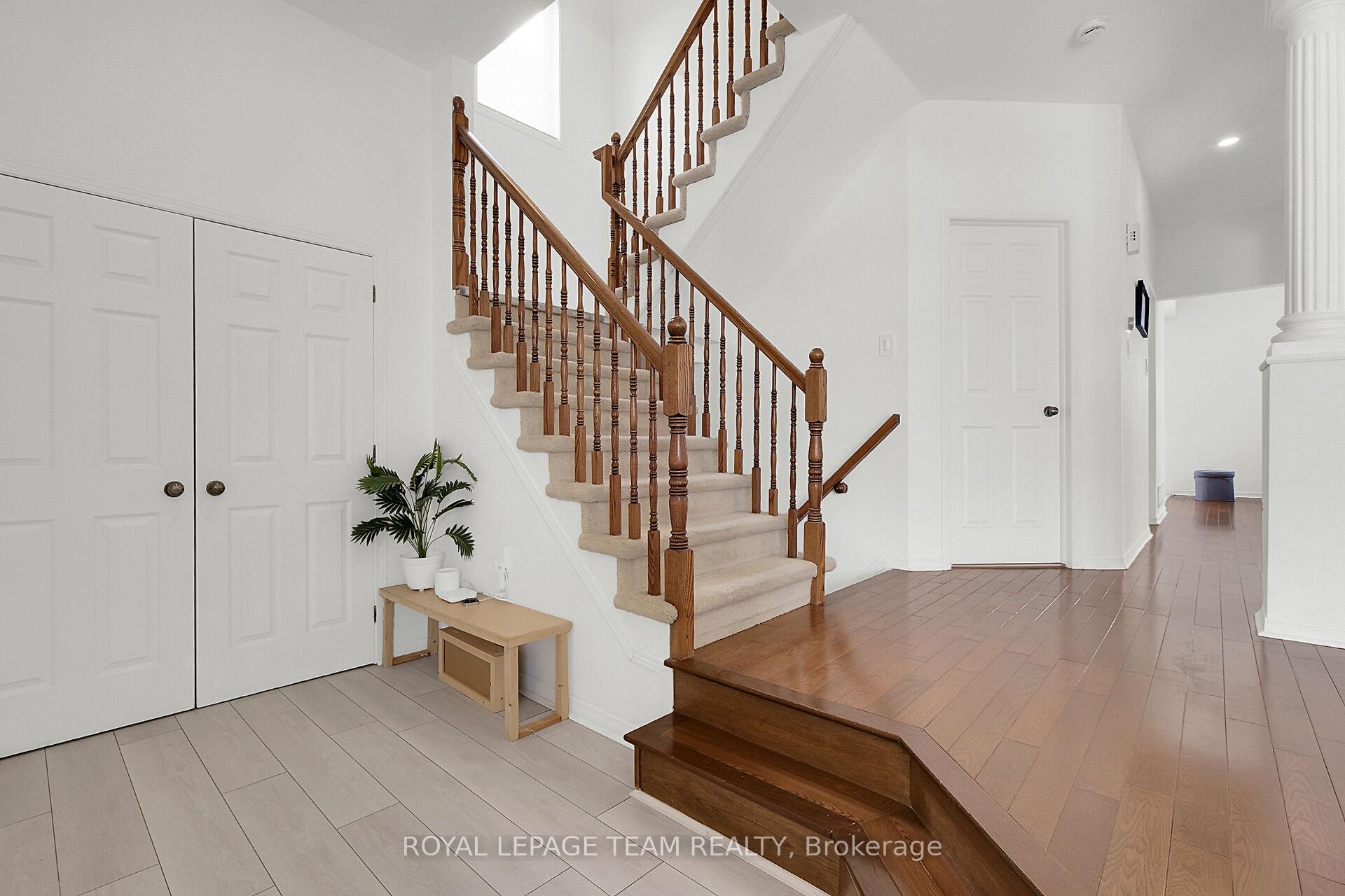 Photo 4 of 994 Linaria Walk E, Ottawa, Notting Hill/Summerside — HOMEH