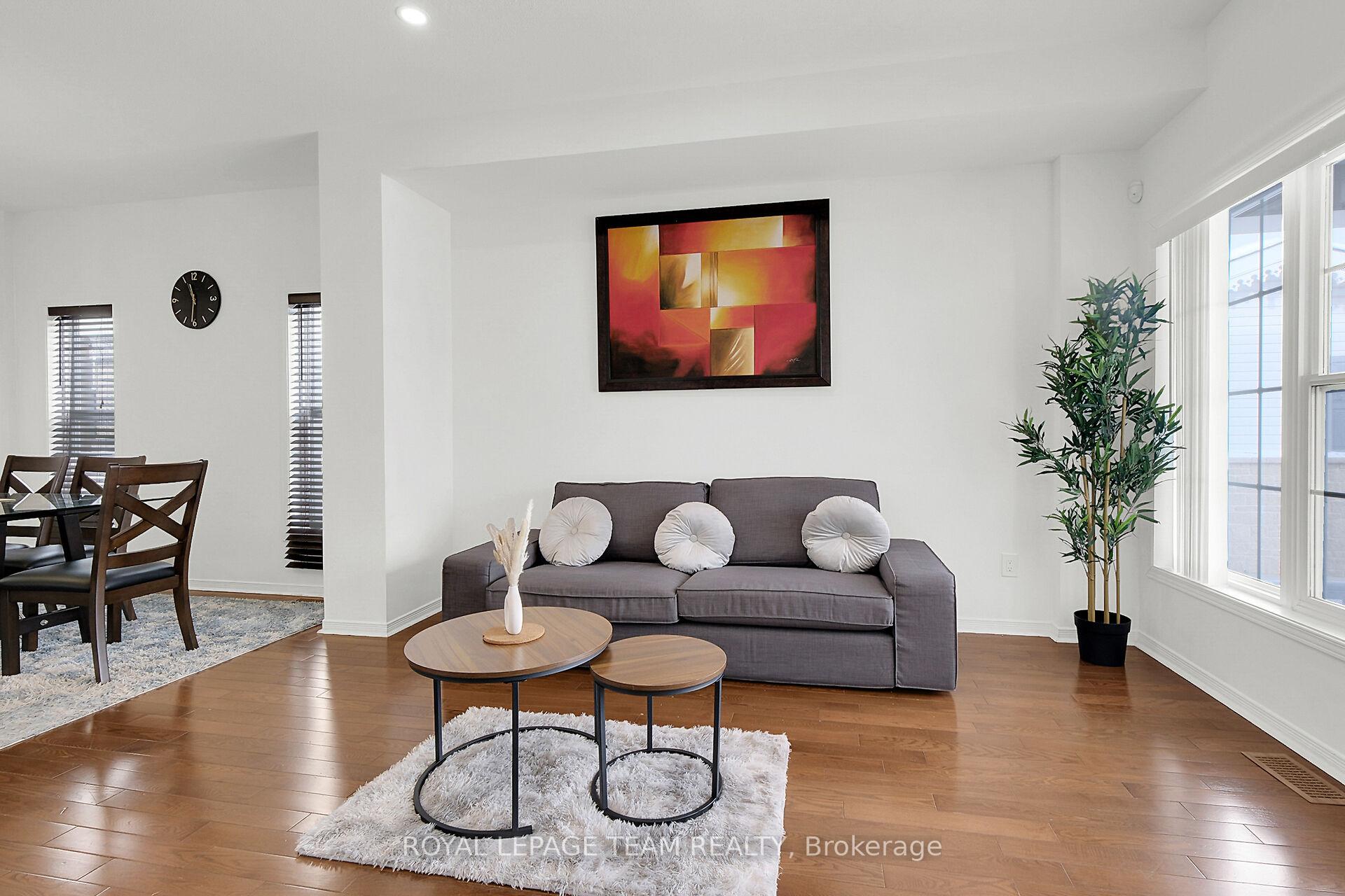 Photo 9 of 994 Linaria Walk E, Ottawa, Notting Hill/Summerside — HOMEH