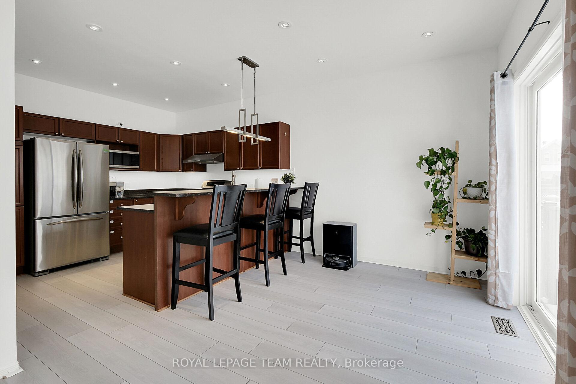 Photo 23 of 994 Linaria Walk E, Ottawa, Notting Hill/Summerside — HOMEH