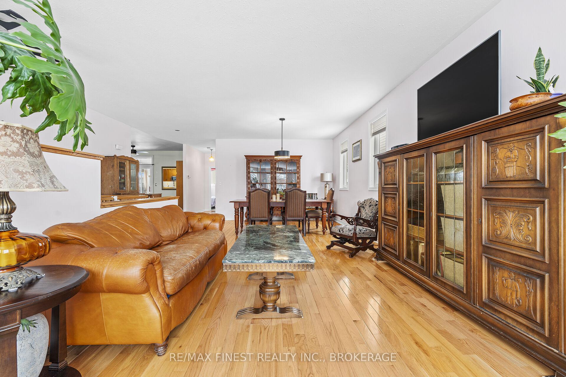 Photo 9 of 1220 Cyprus Road, Kingston, Kingston East (Incl Barret Crt) — HOMEH