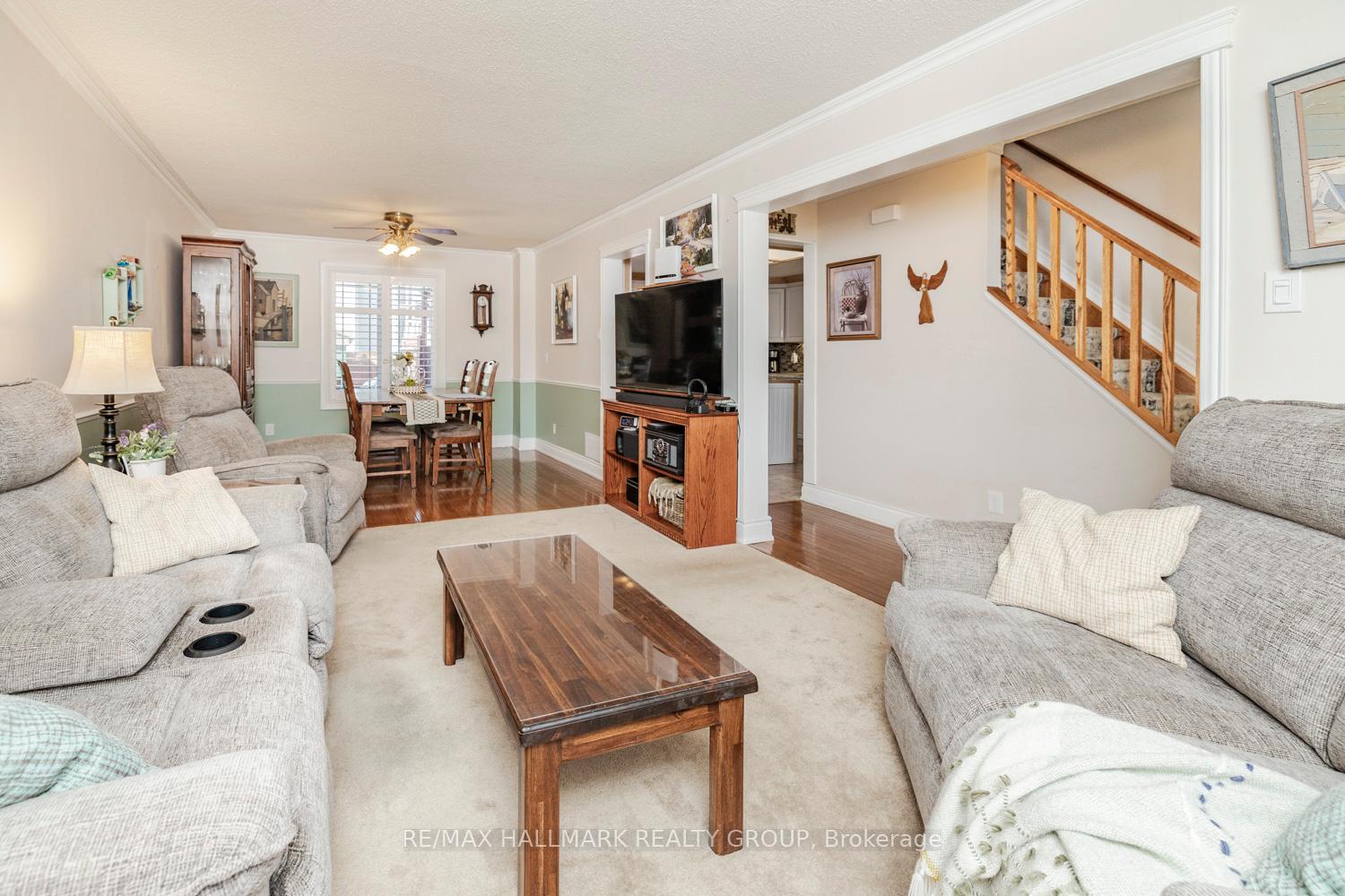 Photo 9 of 1717 Tache Way, Ottawa, Fallingbrook/Pineridge — HOMEH