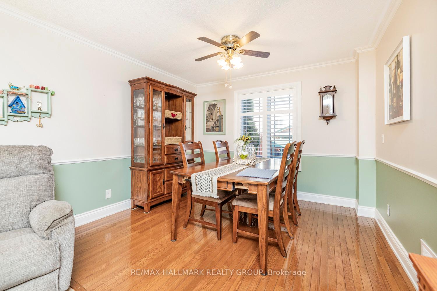 Photo 10 of 1717 Tache Way, Ottawa, Fallingbrook/Pineridge — HOMEH