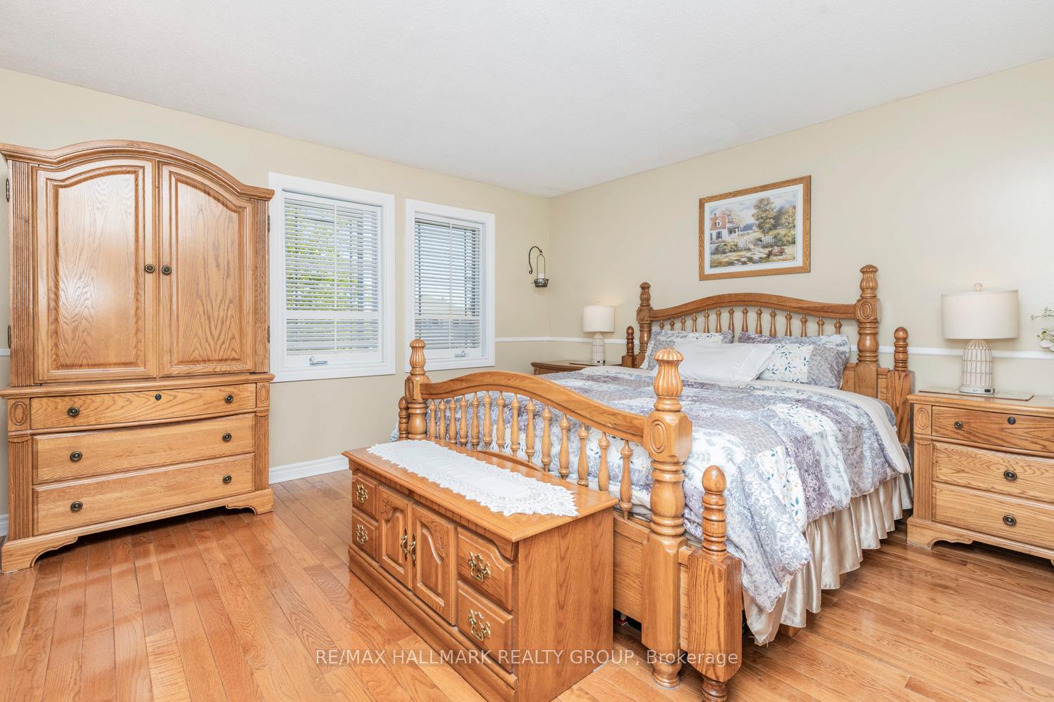 Photo 17 of 1717 Tache Way, Ottawa, Fallingbrook/Pineridge — HOMEH