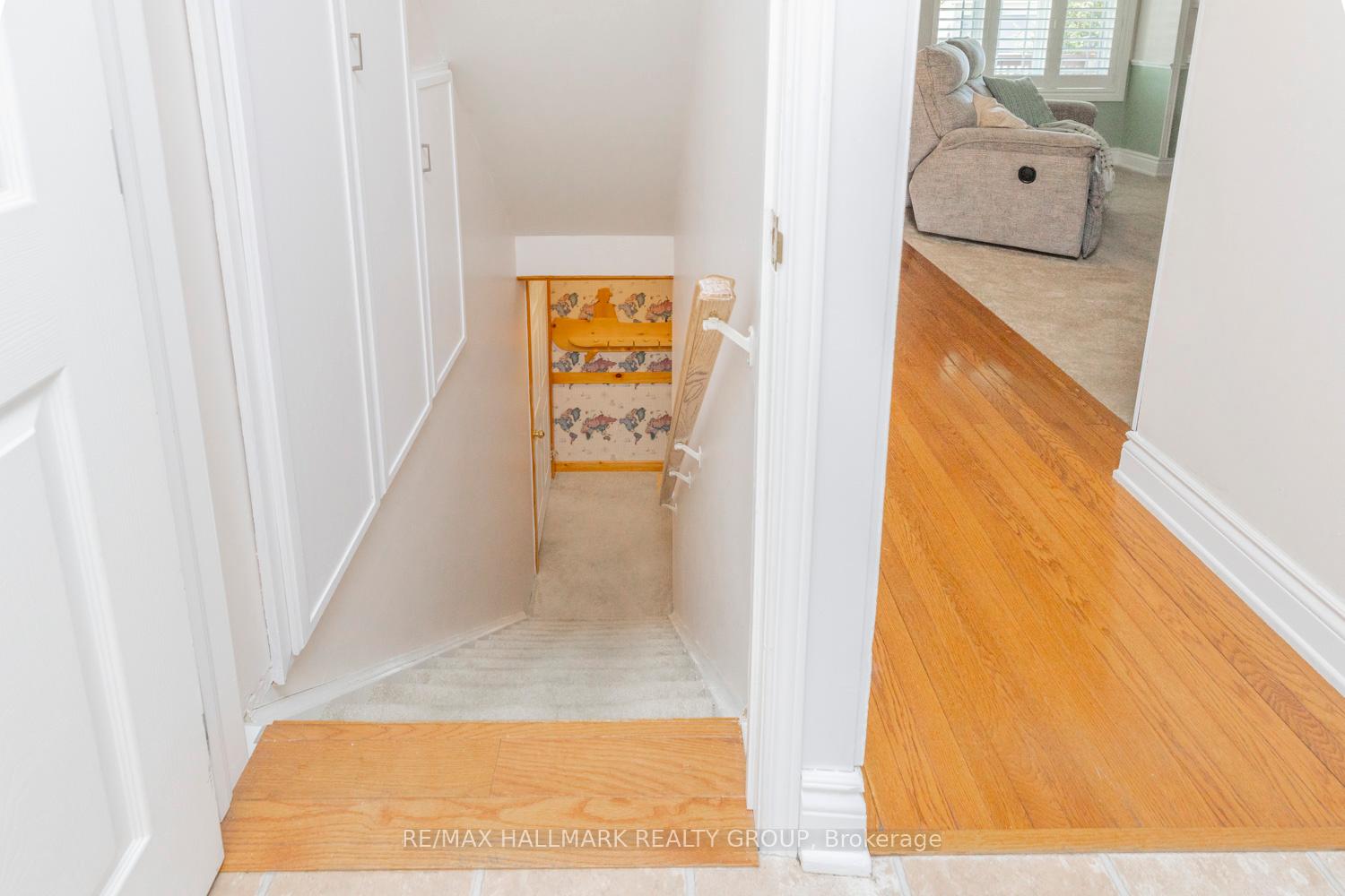 Photo 25 of 1717 Tache Way, Ottawa, Fallingbrook/Pineridge — HOMEH