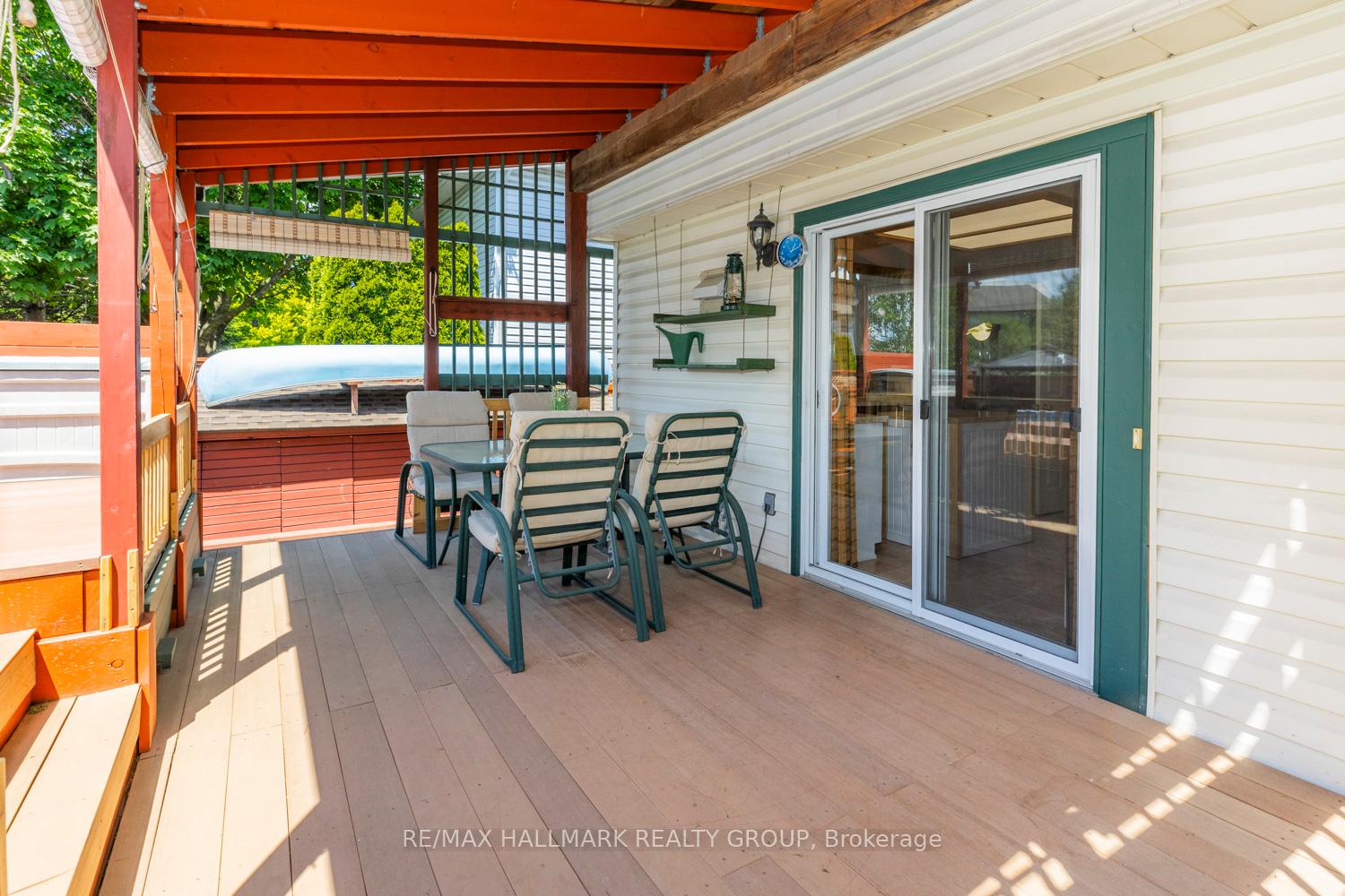 Photo 29 of 1717 Tache Way, Ottawa, Fallingbrook/Pineridge — HOMEH