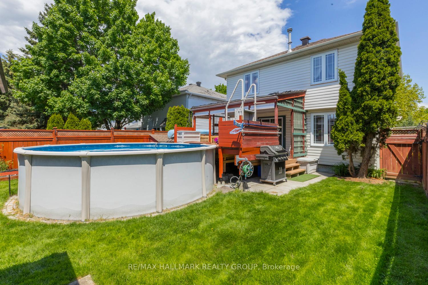 Photo 35 of 1717 Tache Way, Ottawa, Fallingbrook/Pineridge — HOMEH