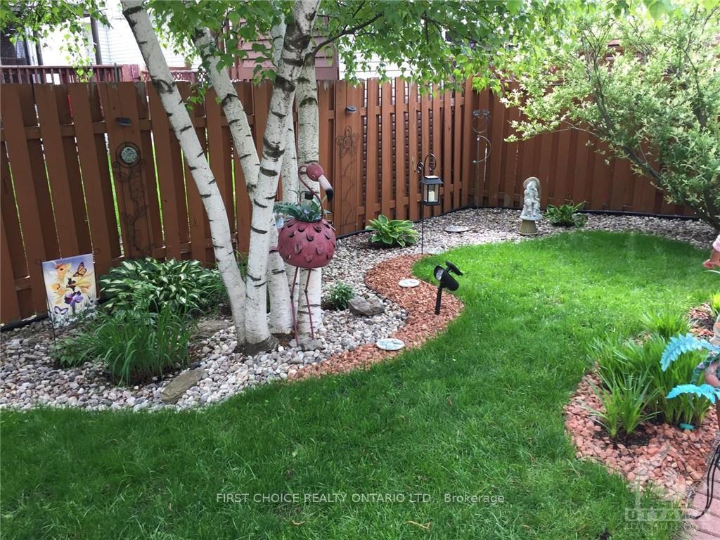 Photo 2 of 1947 Belcourt Boulevard, Ottawa, Orleans/Sunridge — HOMEH
