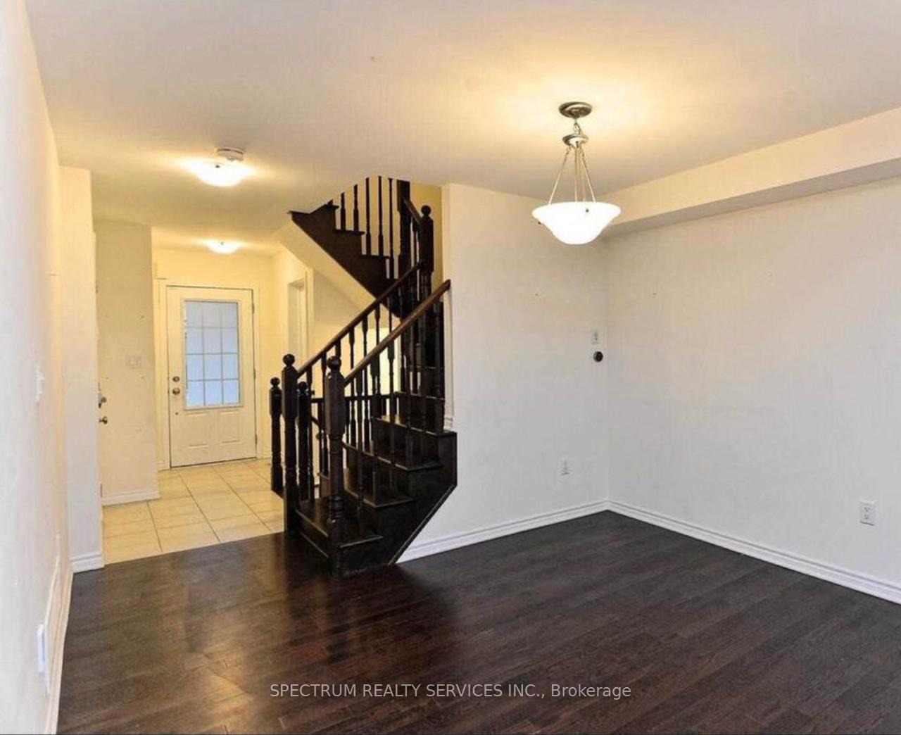 Photo 2 of Unit 29, 1000 Asleton Boulevard, Milton, Willmott — HOMEH