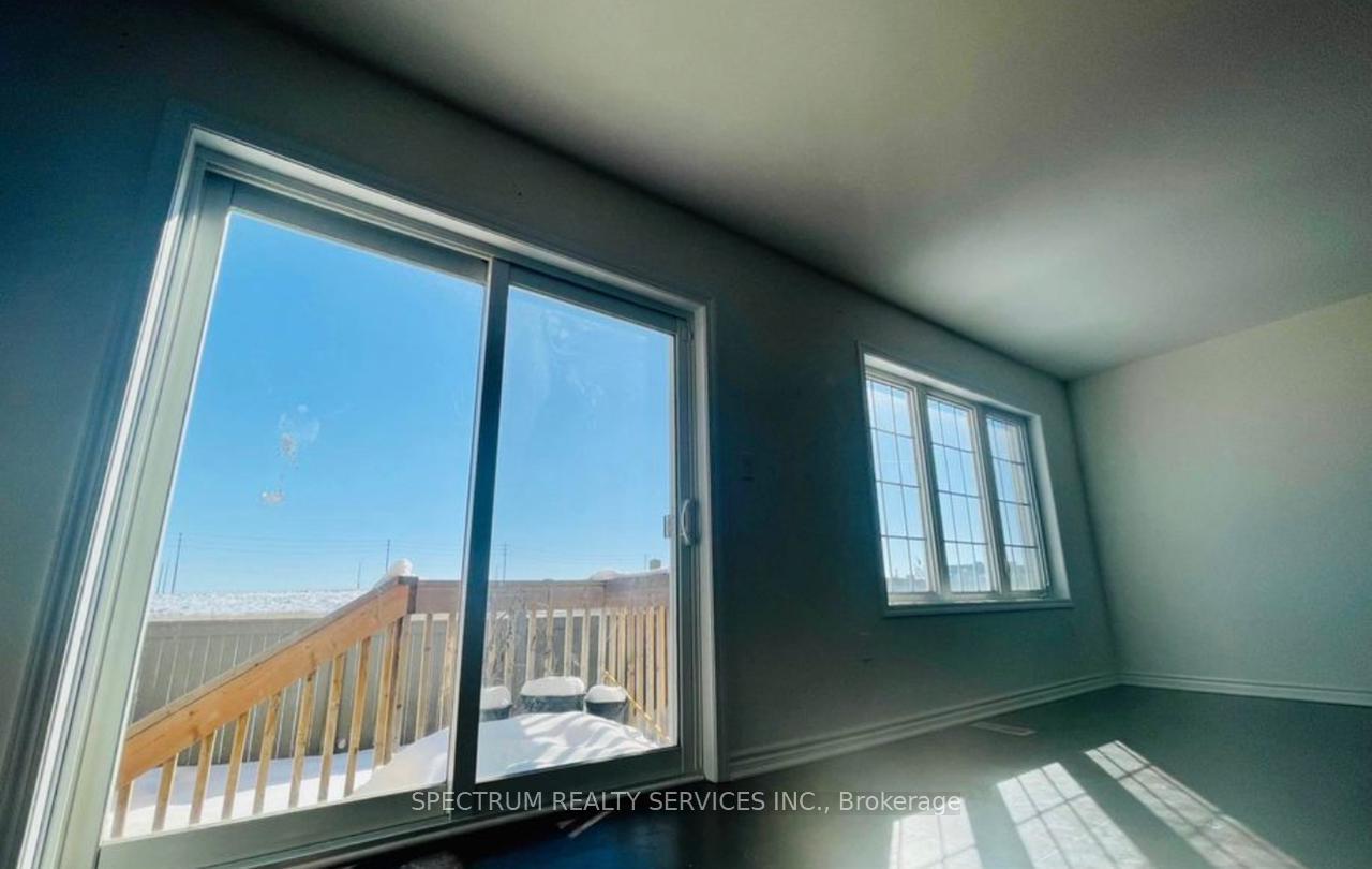 Photo 6 of Unit 29, 1000 Asleton Boulevard, Milton, Willmott — HOMEH