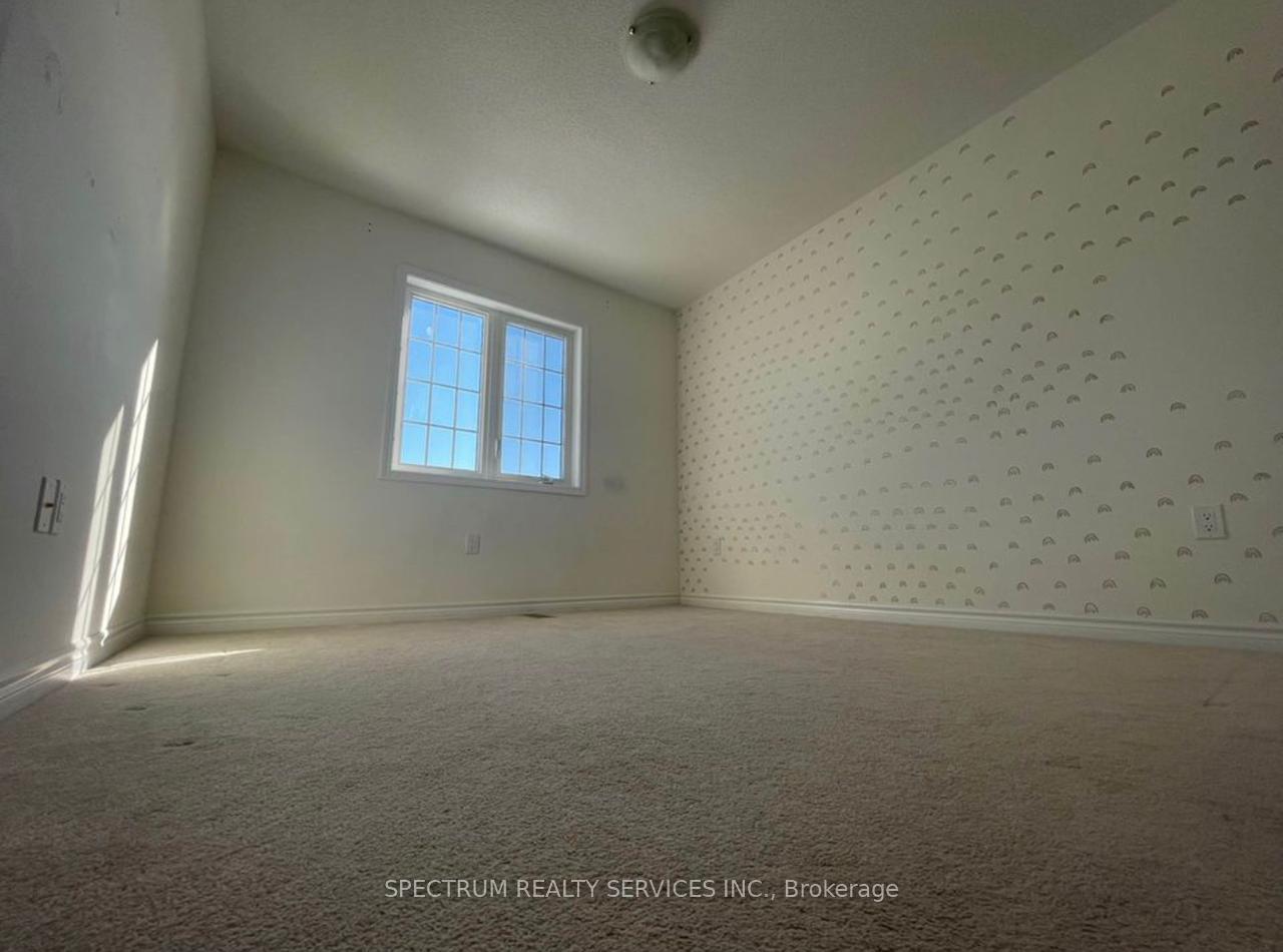 Photo 9 of Unit 29, 1000 Asleton Boulevard, Milton, Willmott — HOMEH