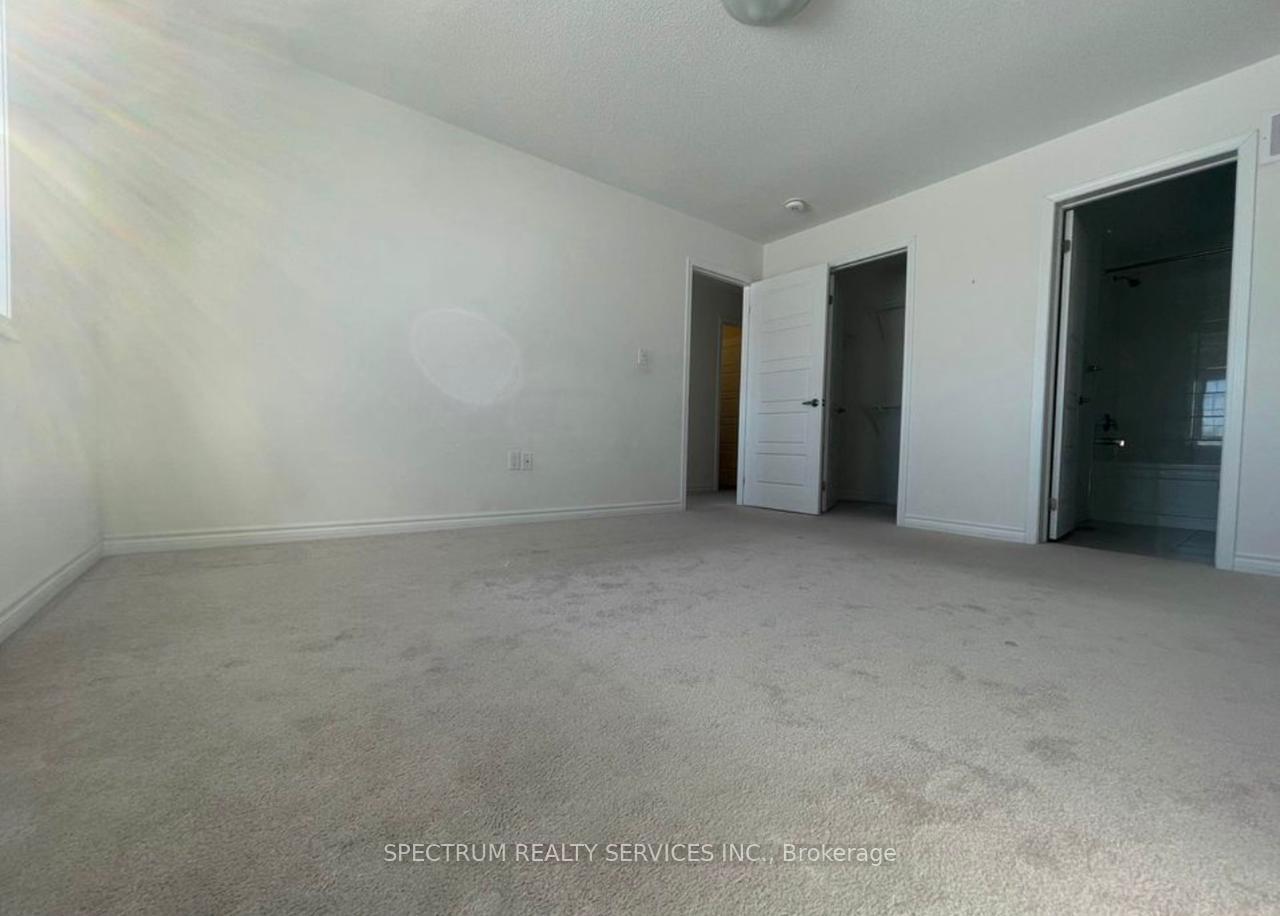 Photo 15 of Unit 29, 1000 Asleton Boulevard, Milton, Willmott — HOMEH