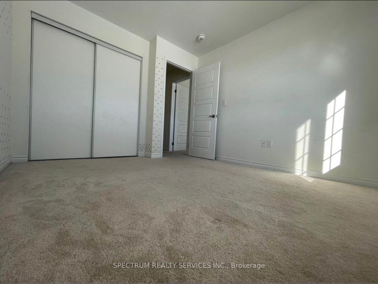 Photo 16 of Unit 29, 1000 Asleton Boulevard, Milton, Willmott — HOMEH