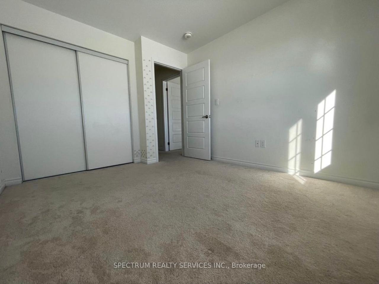 Photo 17 of Unit 29, 1000 Asleton Boulevard, Milton, Willmott — HOMEH