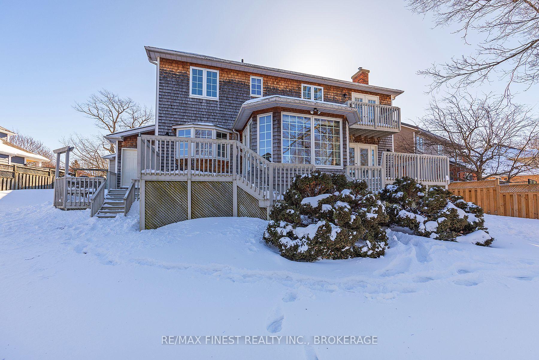 Photo 3 of 72 Point St. Mark Drive, Kingston, Kingston East (Incl Barret Crt) — HOMEH