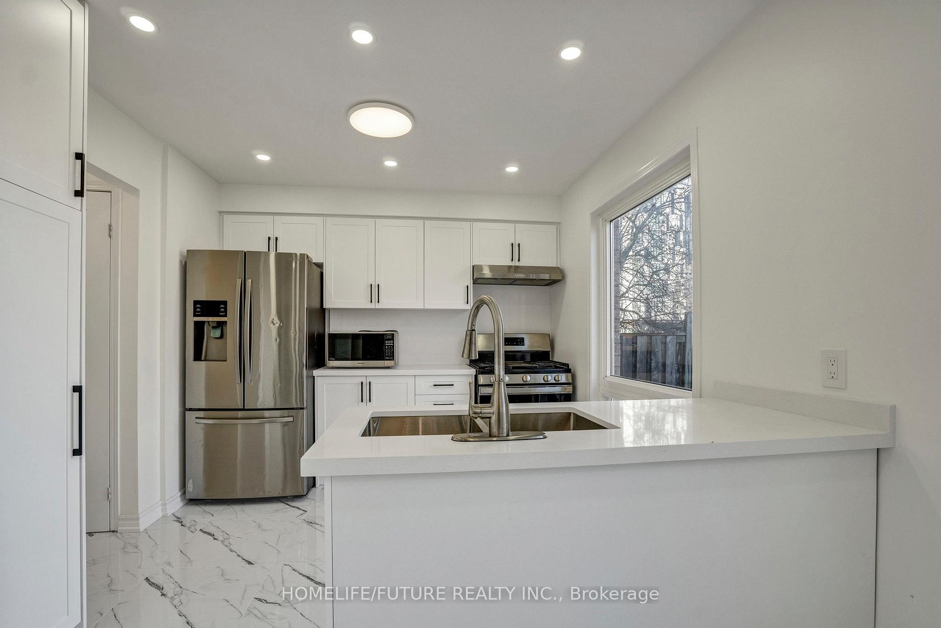 Photo 9 of 1803 Dalhousie Crescent, Oshawa, Samac — HOMEH