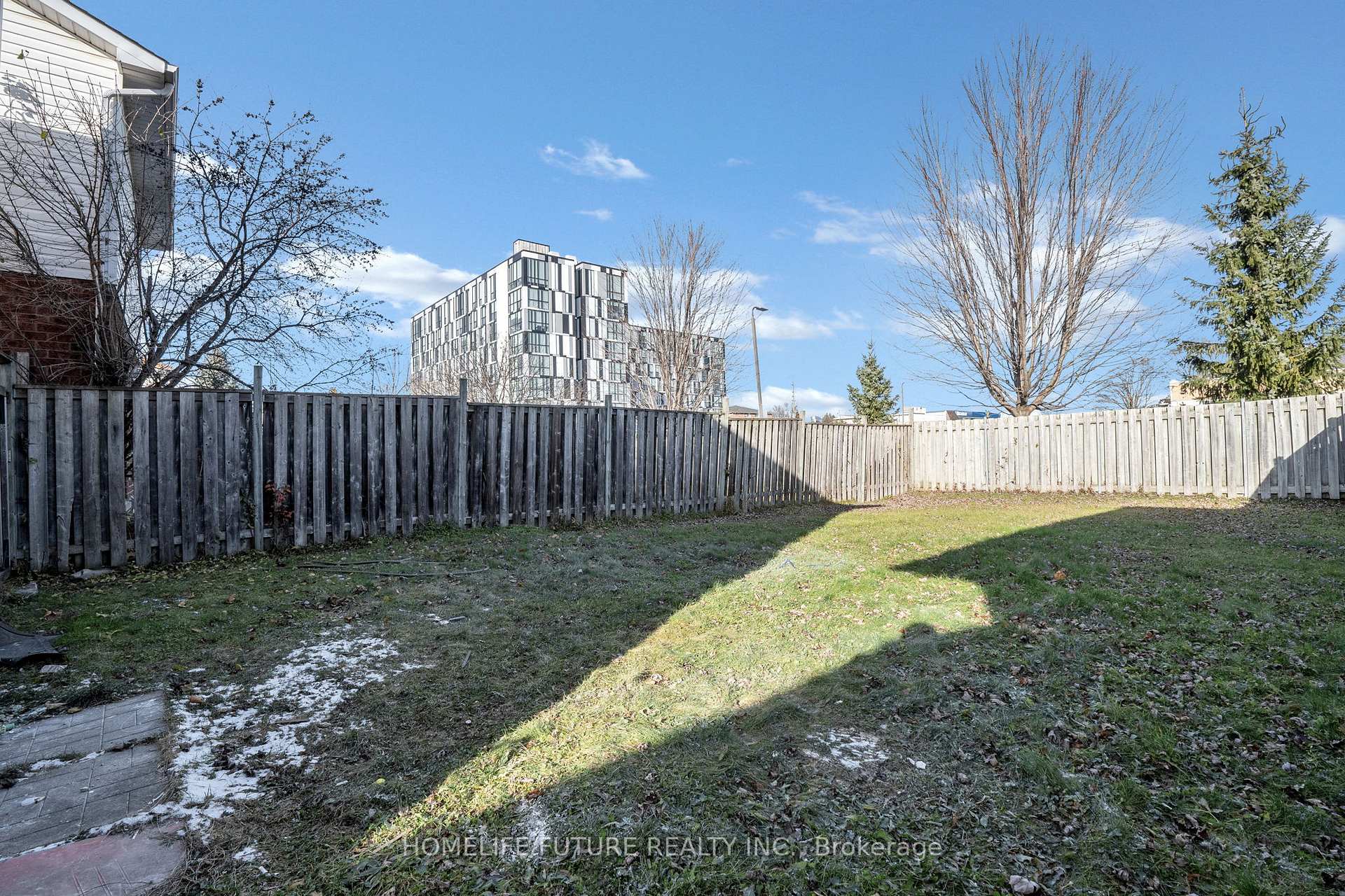 Photo 32 of 1803 Dalhousie Crescent, Oshawa, Samac — HOMEH