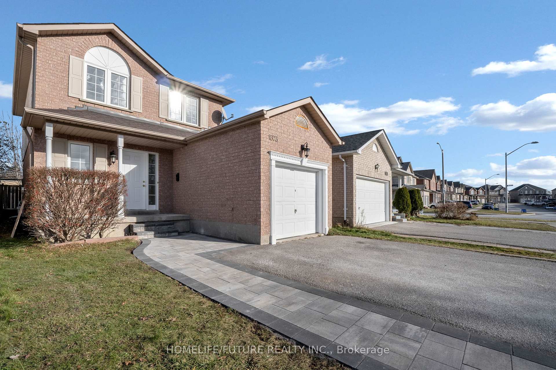 Photo 34 of 1803 Dalhousie Crescent, Oshawa, Samac — HOMEH