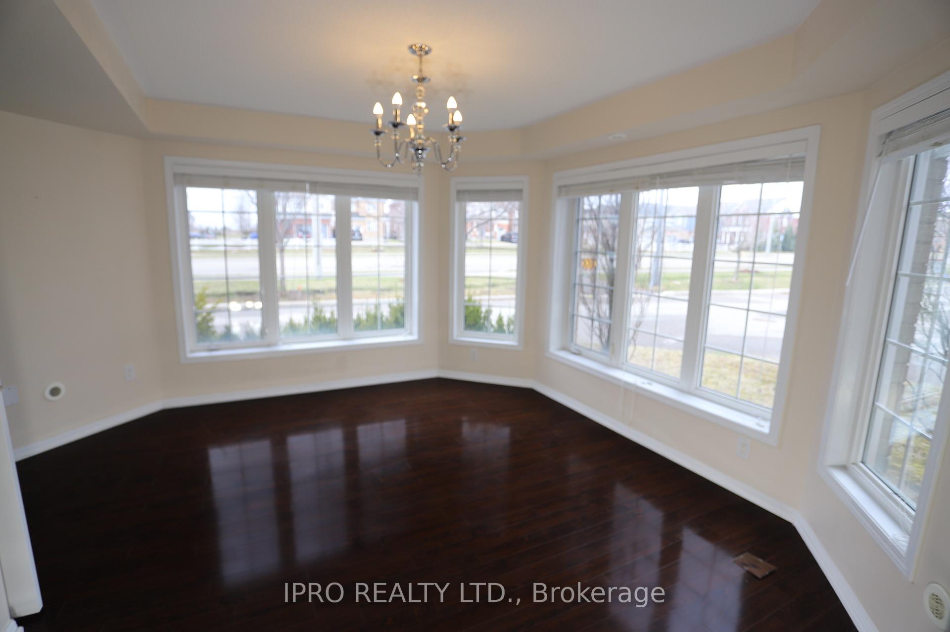 Photo 3 of 919 Brassard Circle, Milton, Willmott — HOMEH