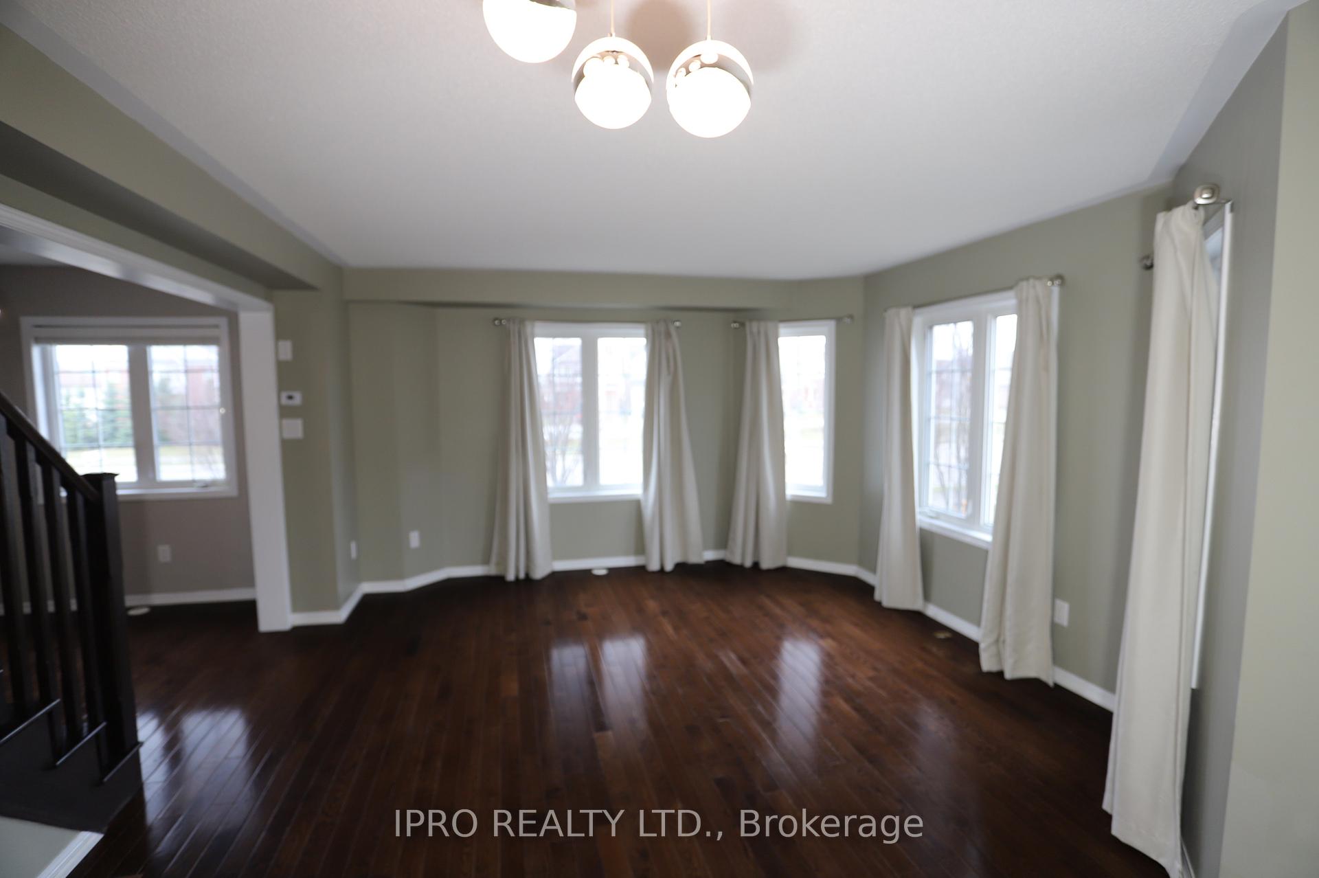 Photo 9 of 919 Brassard Circle, Milton, Willmott — HOMEH