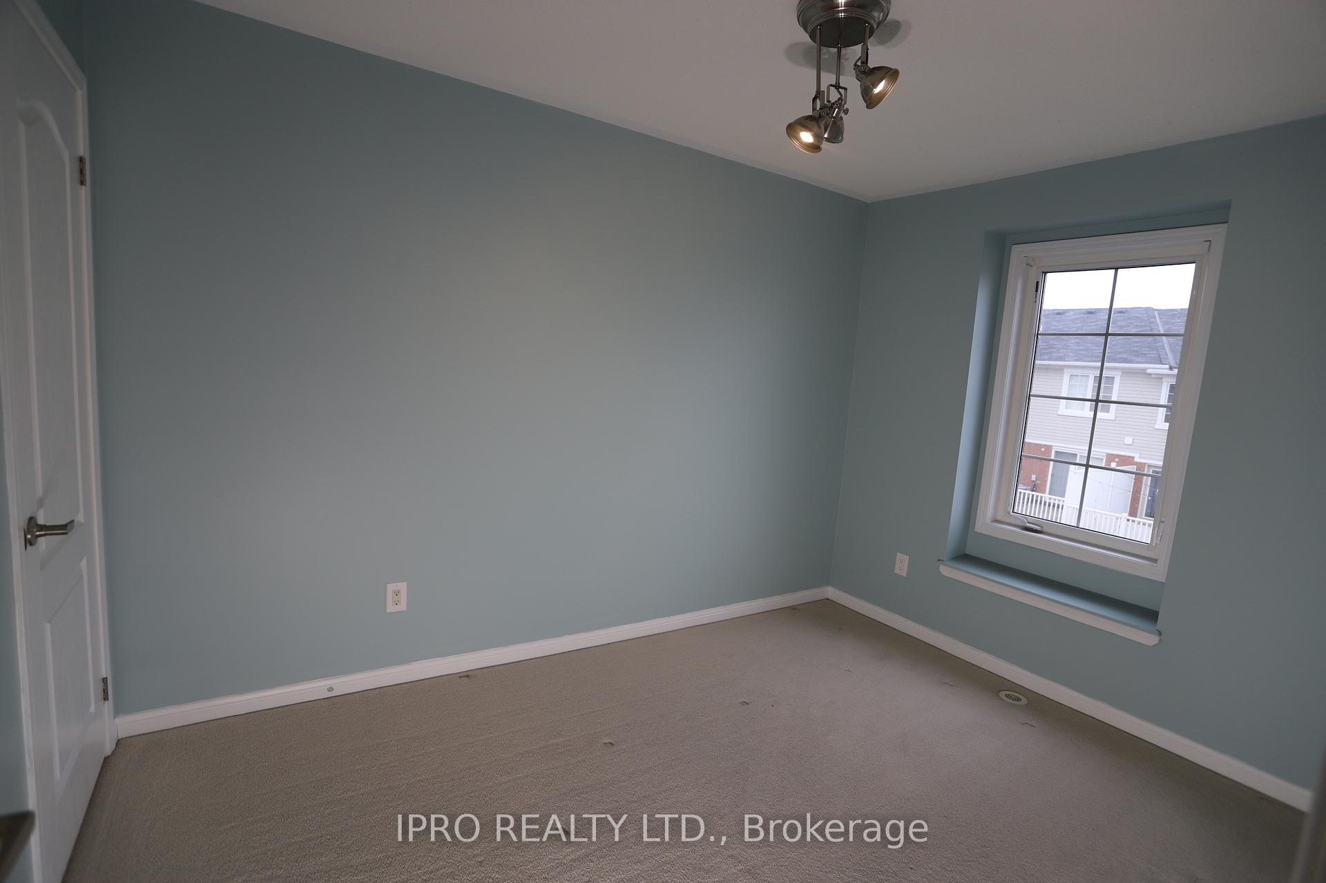 Photo 20 of 919 Brassard Circle, Milton, Willmott — HOMEH