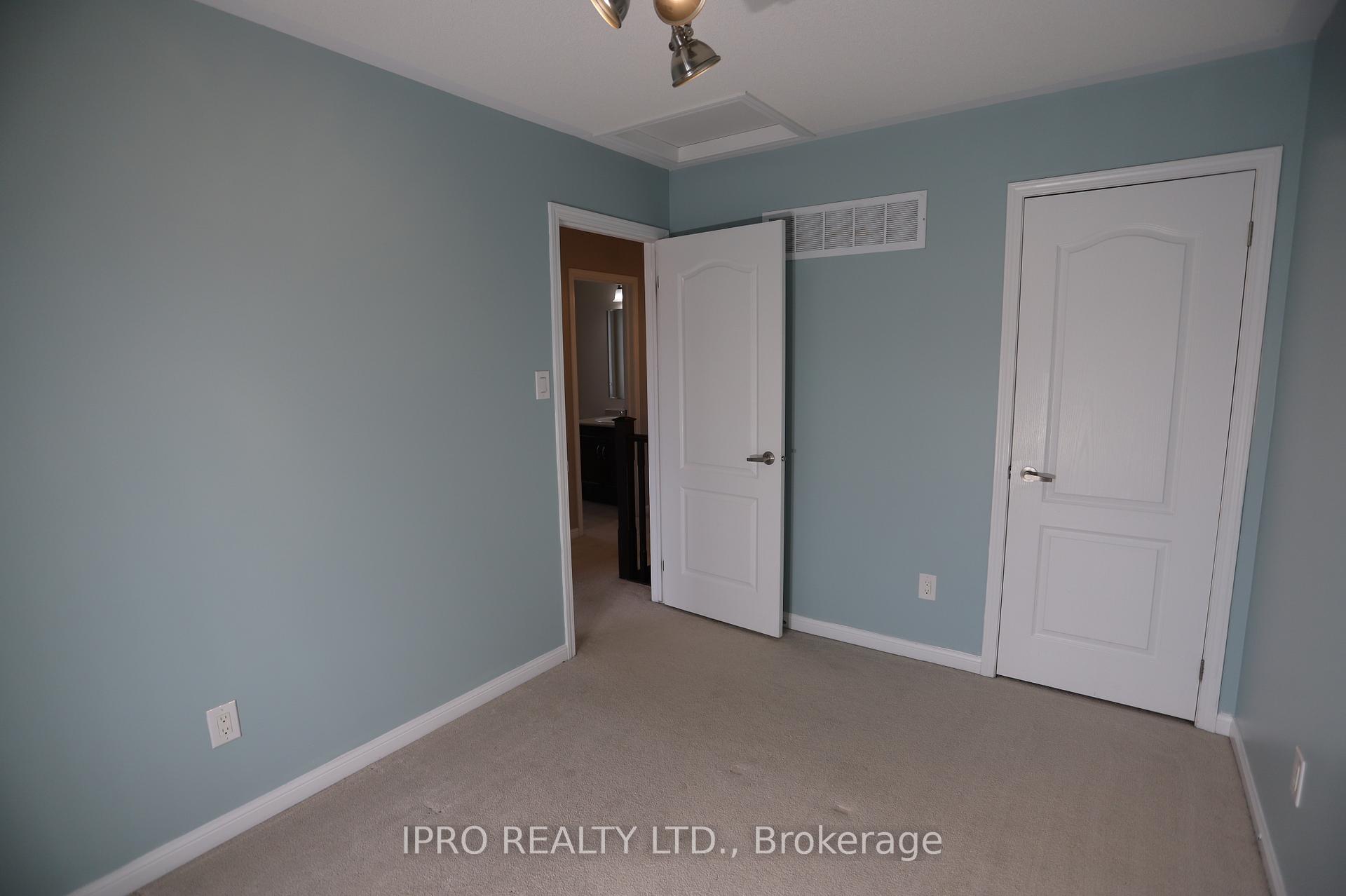 Photo 21 of 919 Brassard Circle, Milton, Willmott — HOMEH