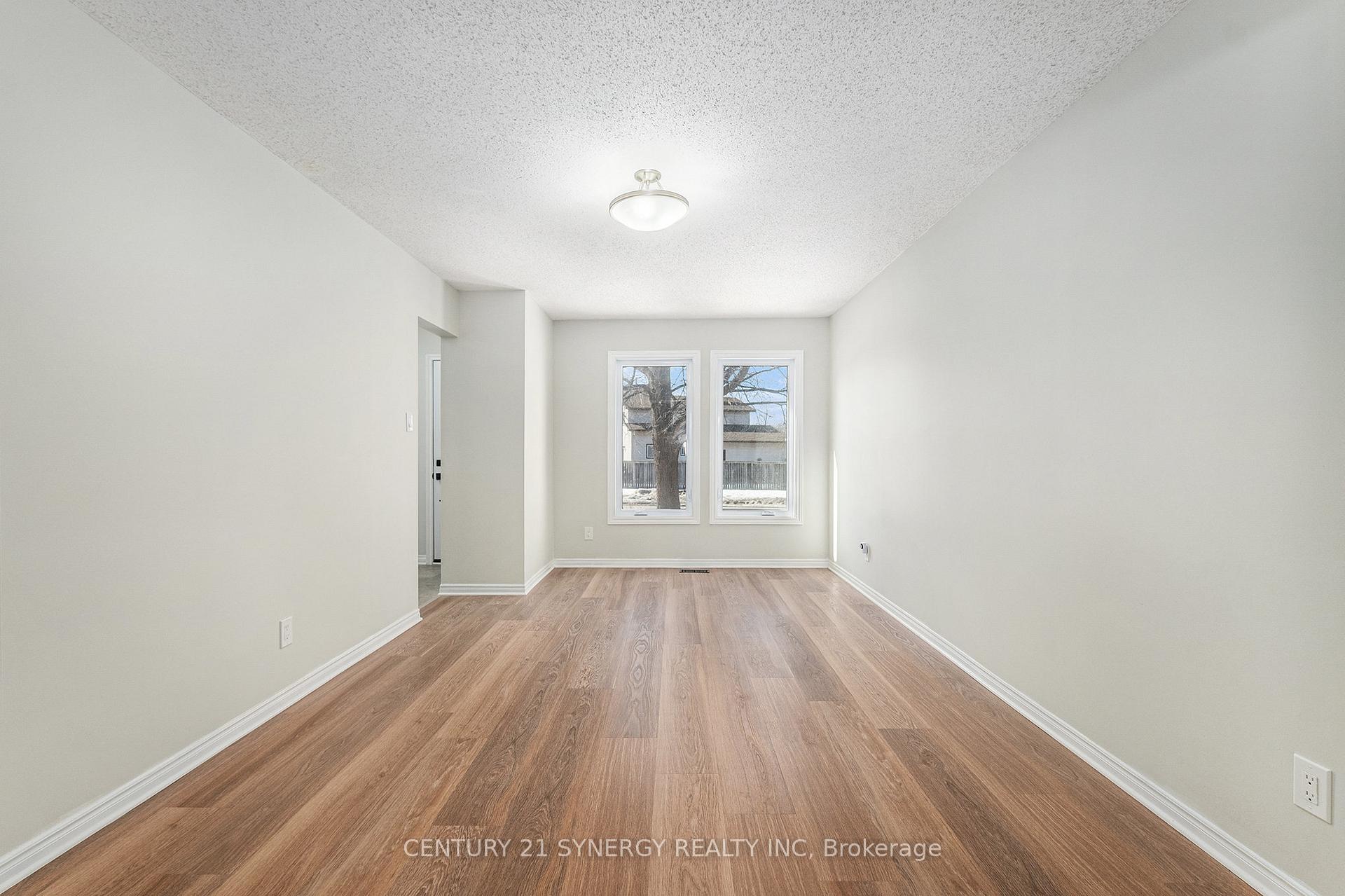 Photo 8 of 697 Apollo Way, Ottawa, Fallingbrook/Pineridge — HOMEH