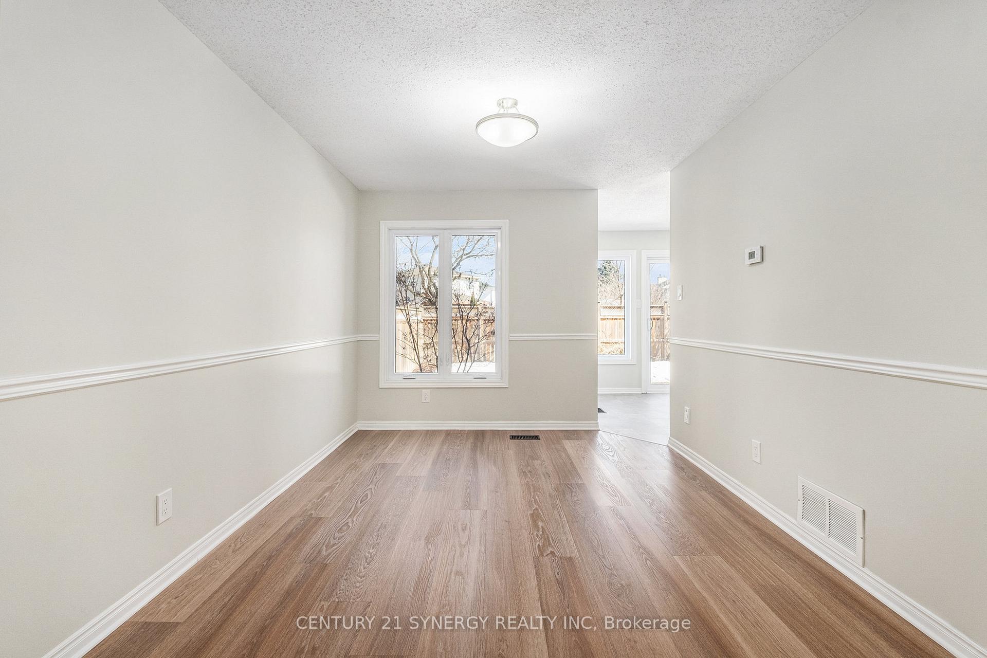 Photo 11 of 697 Apollo Way, Ottawa, Fallingbrook/Pineridge — HOMEH