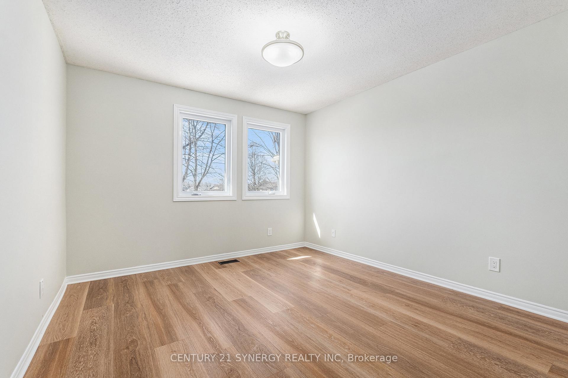 Photo 30 of 697 Apollo Way, Ottawa, Fallingbrook/Pineridge — HOMEH