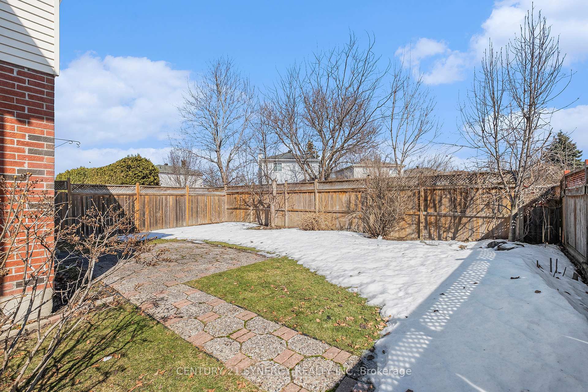 Photo 33 of 697 Apollo Way, Ottawa, Fallingbrook/Pineridge — HOMEH