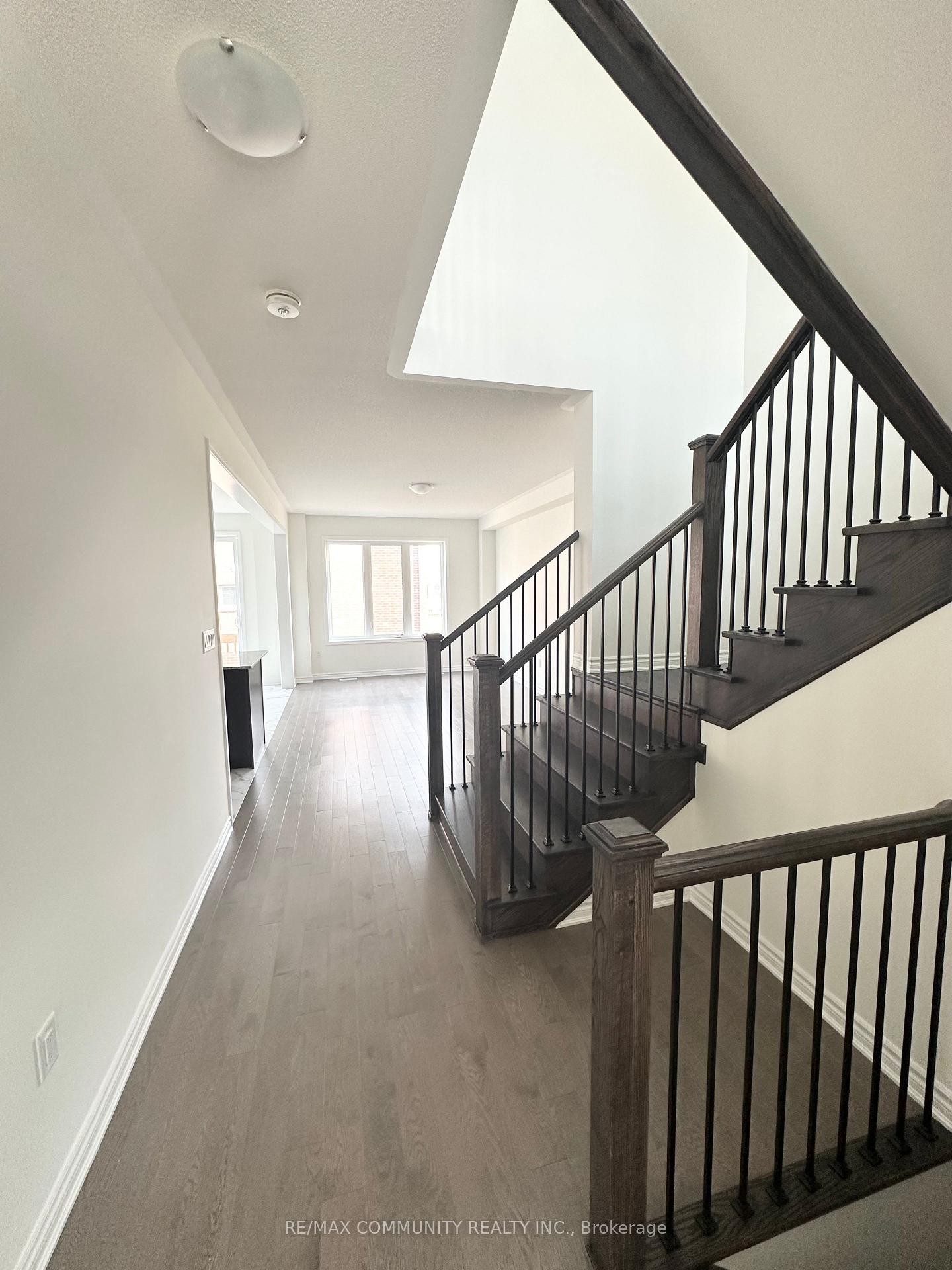 Photo 2 of 3023 Hollyberry Trail, Pickering, Rural Pickering — HOMEH