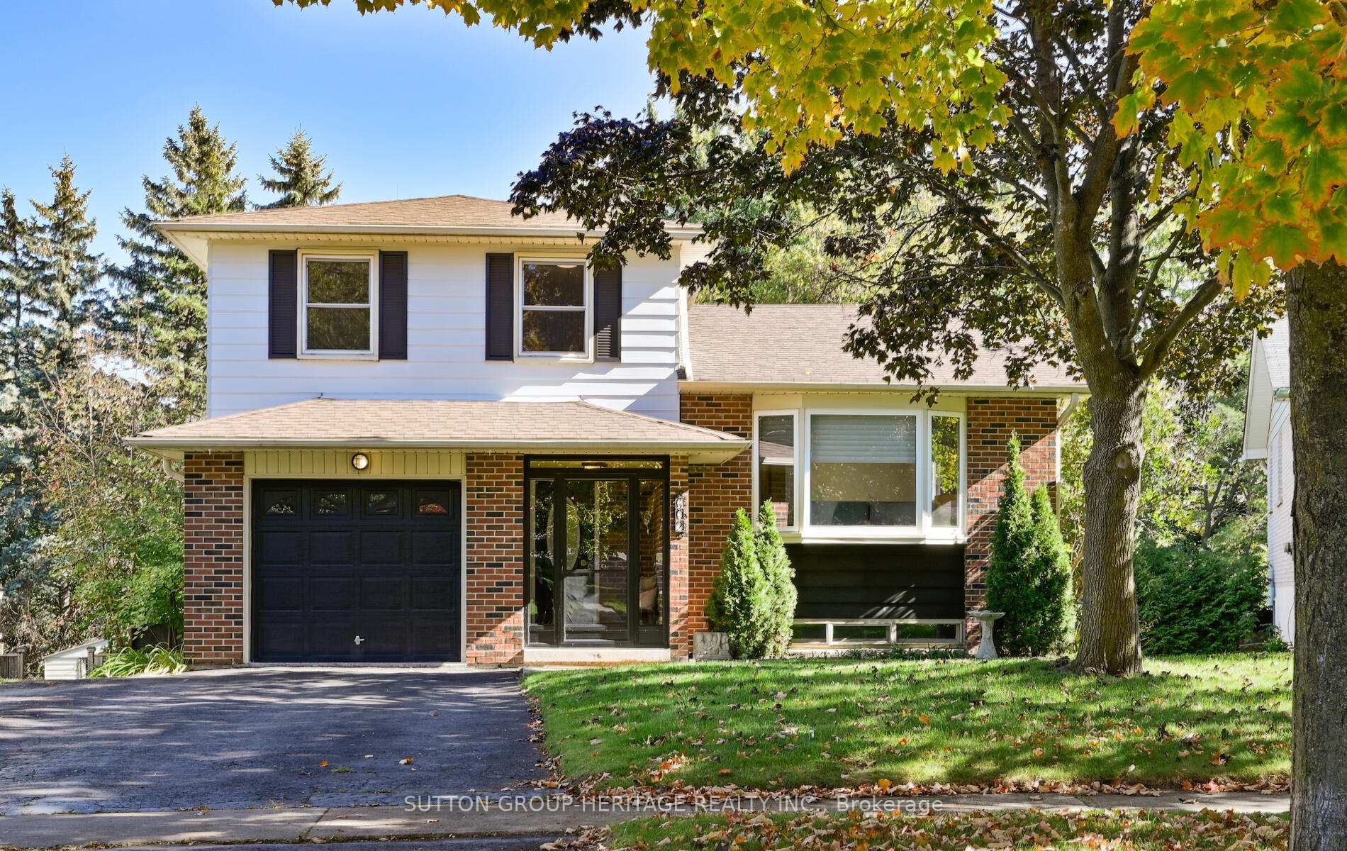 Photo 1 of 602 Antigua Crescent, Oshawa, Northglen — HOMEH