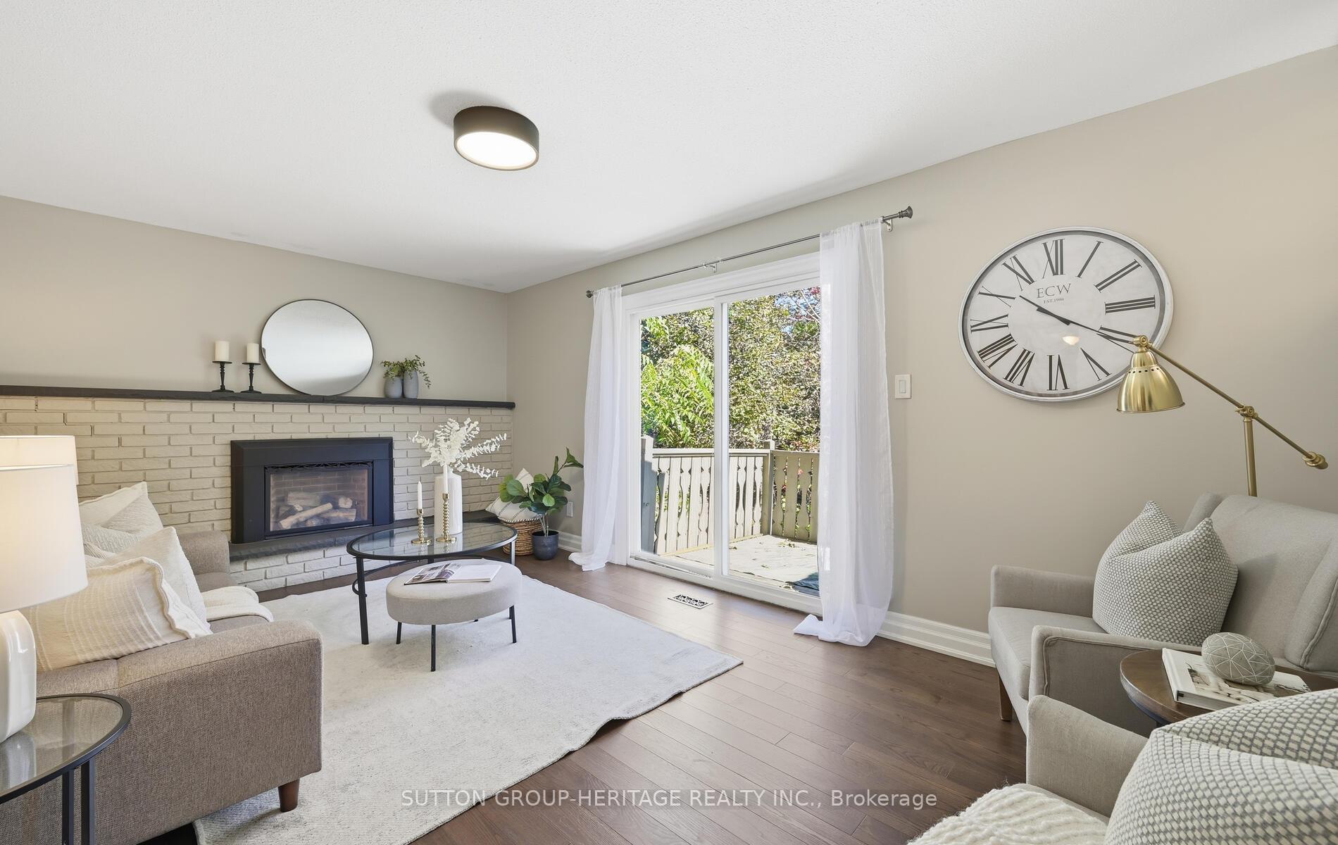 Photo 5 of 602 Antigua Crescent, Oshawa, Northglen — HOMEH