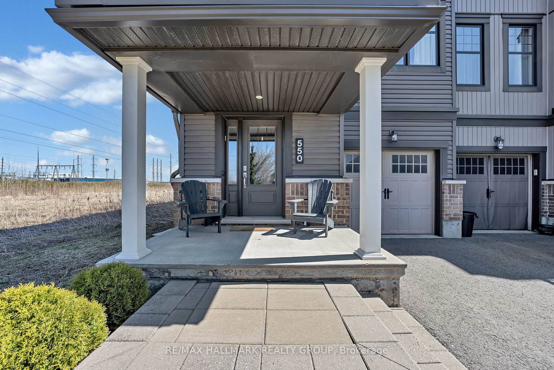 Photo 2 of 550 Petrichor Crescent, Ottawa, Avalon West — HOMEH