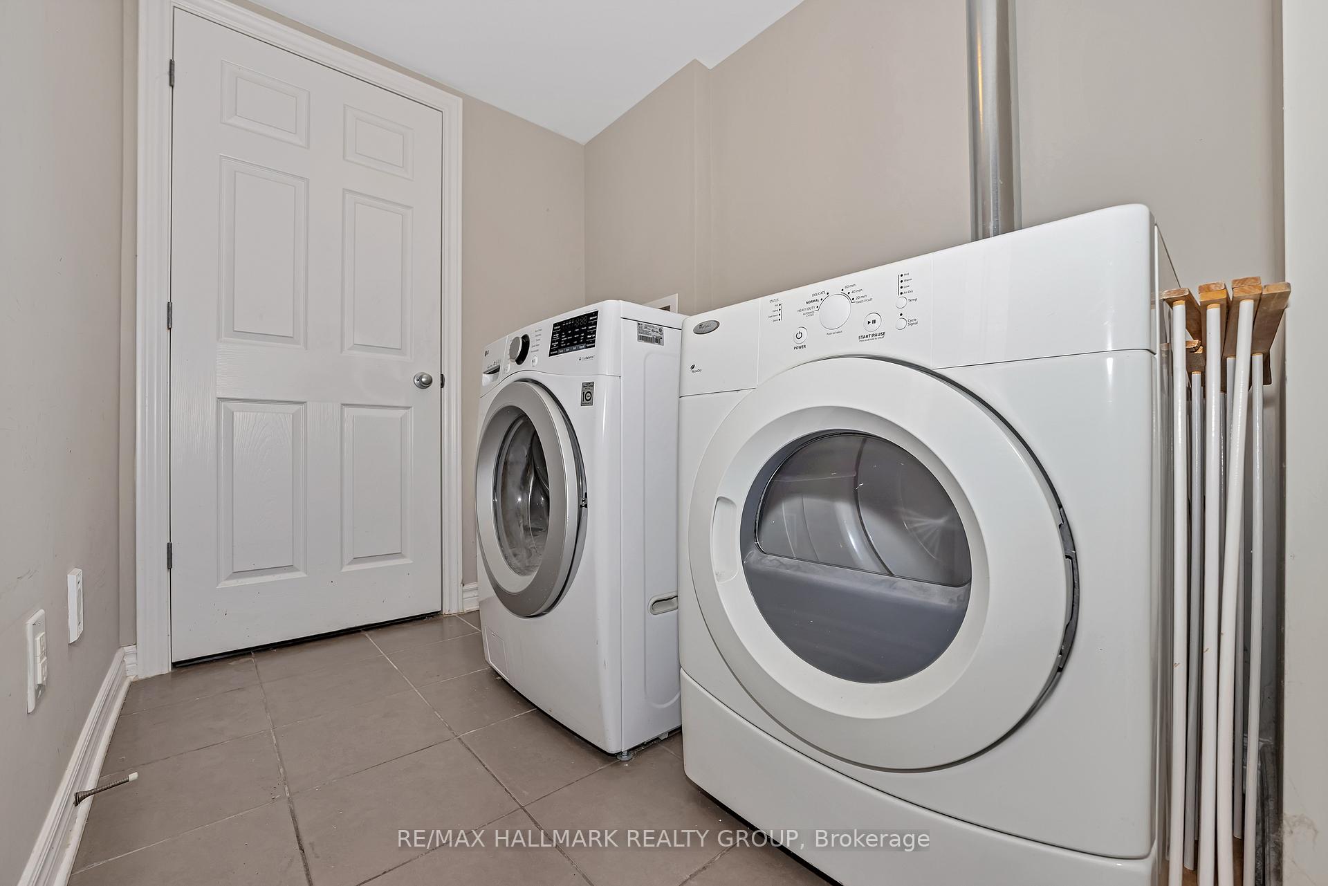 Photo 5 of 550 Petrichor Crescent, Ottawa, Avalon West — HOMEH