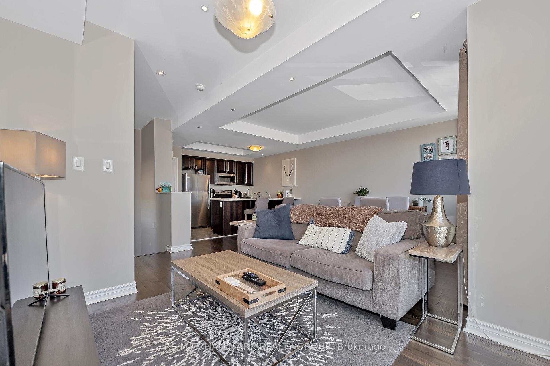 Photo 9 of 550 Petrichor Crescent, Ottawa, Avalon West — HOMEH