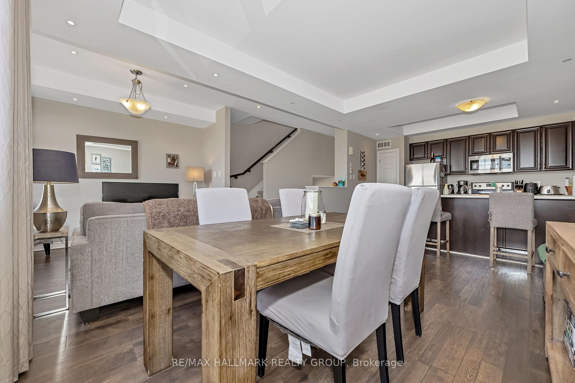 Photo 11 of 550 Petrichor Crescent, Ottawa, Avalon West — HOMEH