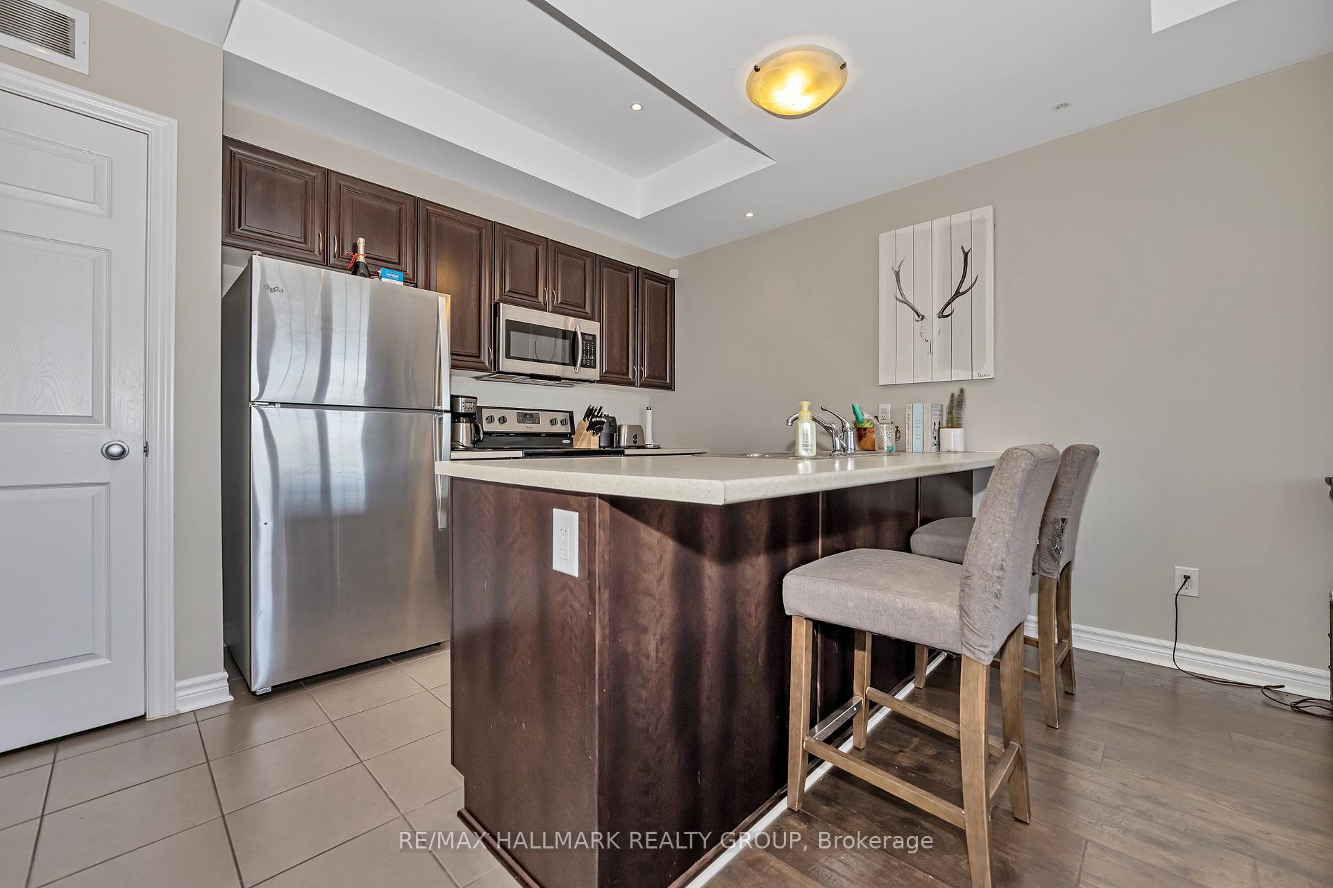 Photo 12 of 550 Petrichor Crescent, Ottawa, Avalon West — HOMEH