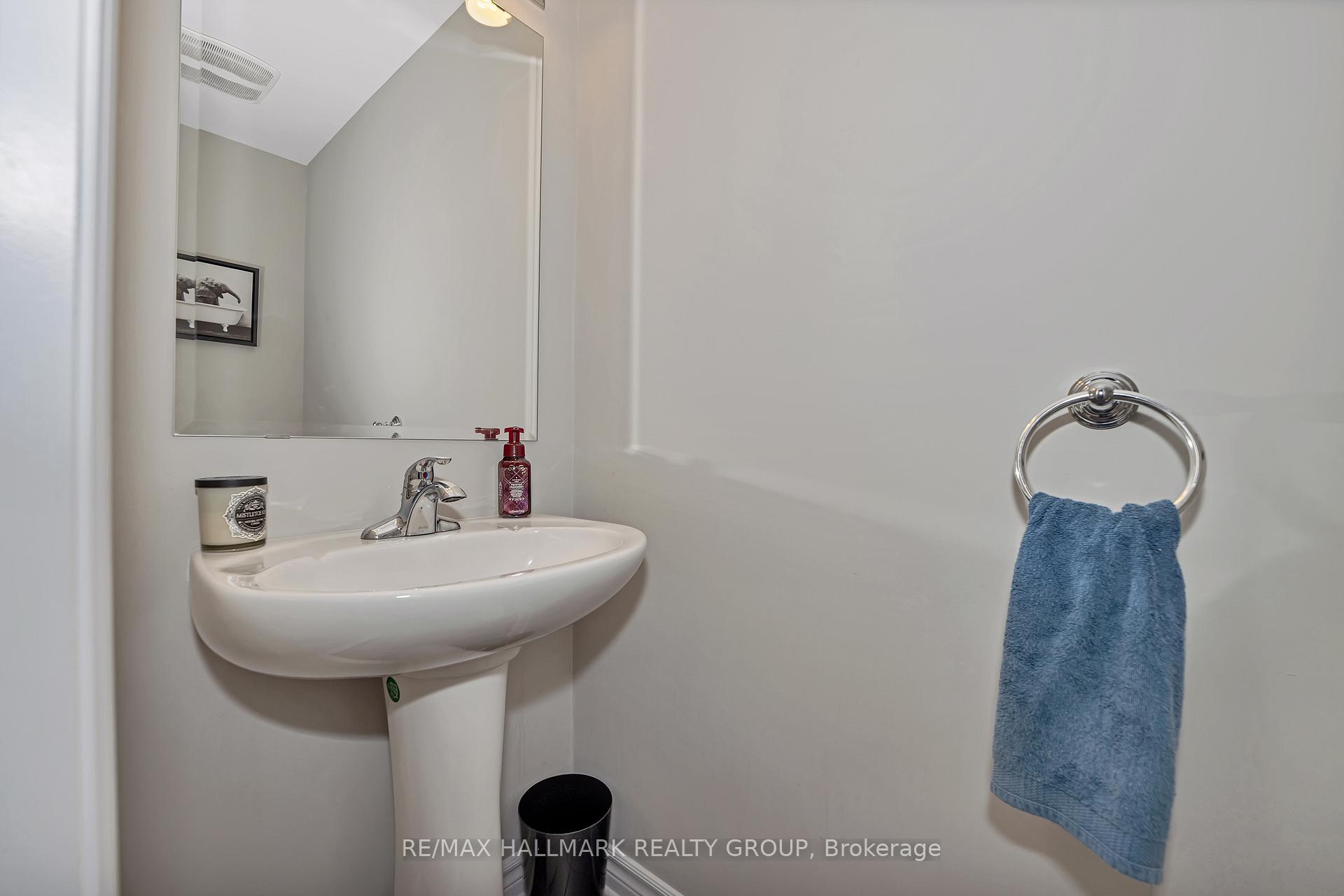 Photo 16 of 550 Petrichor Crescent, Ottawa, Avalon West — HOMEH