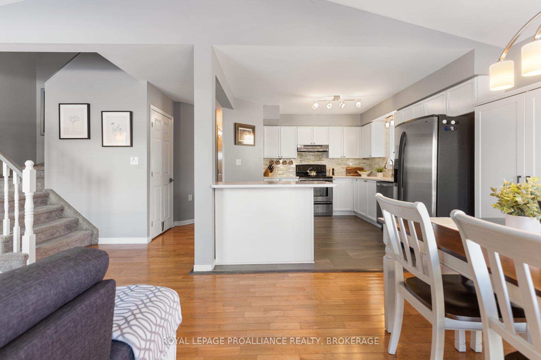 Photo 17 of 469 Freeman Crescent, Kingston, Kingston East (Incl Barret Crt) — HOMEH