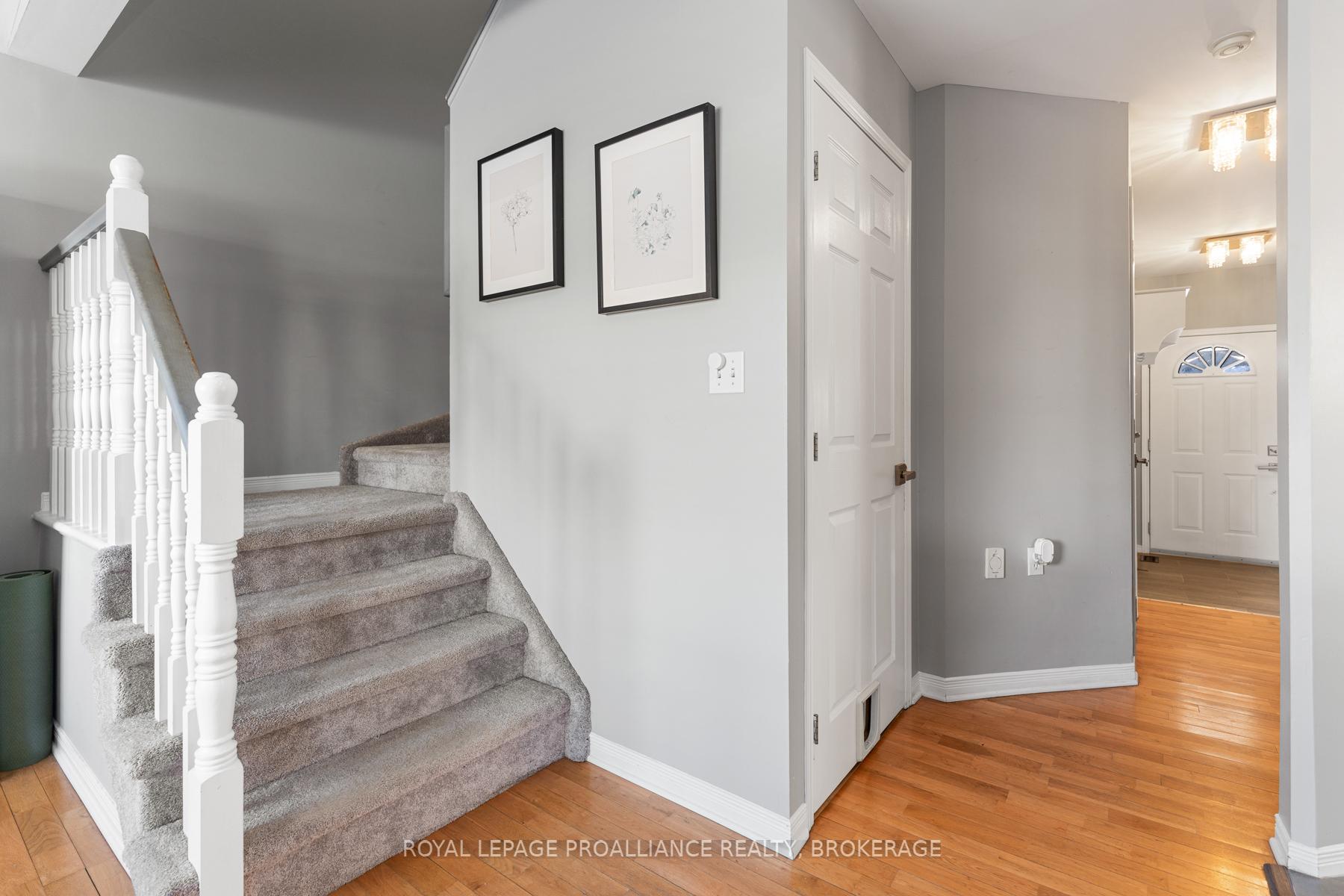 Photo 25 of 469 Freeman Crescent, Kingston, Kingston East (Incl Barret Crt) — HOMEH